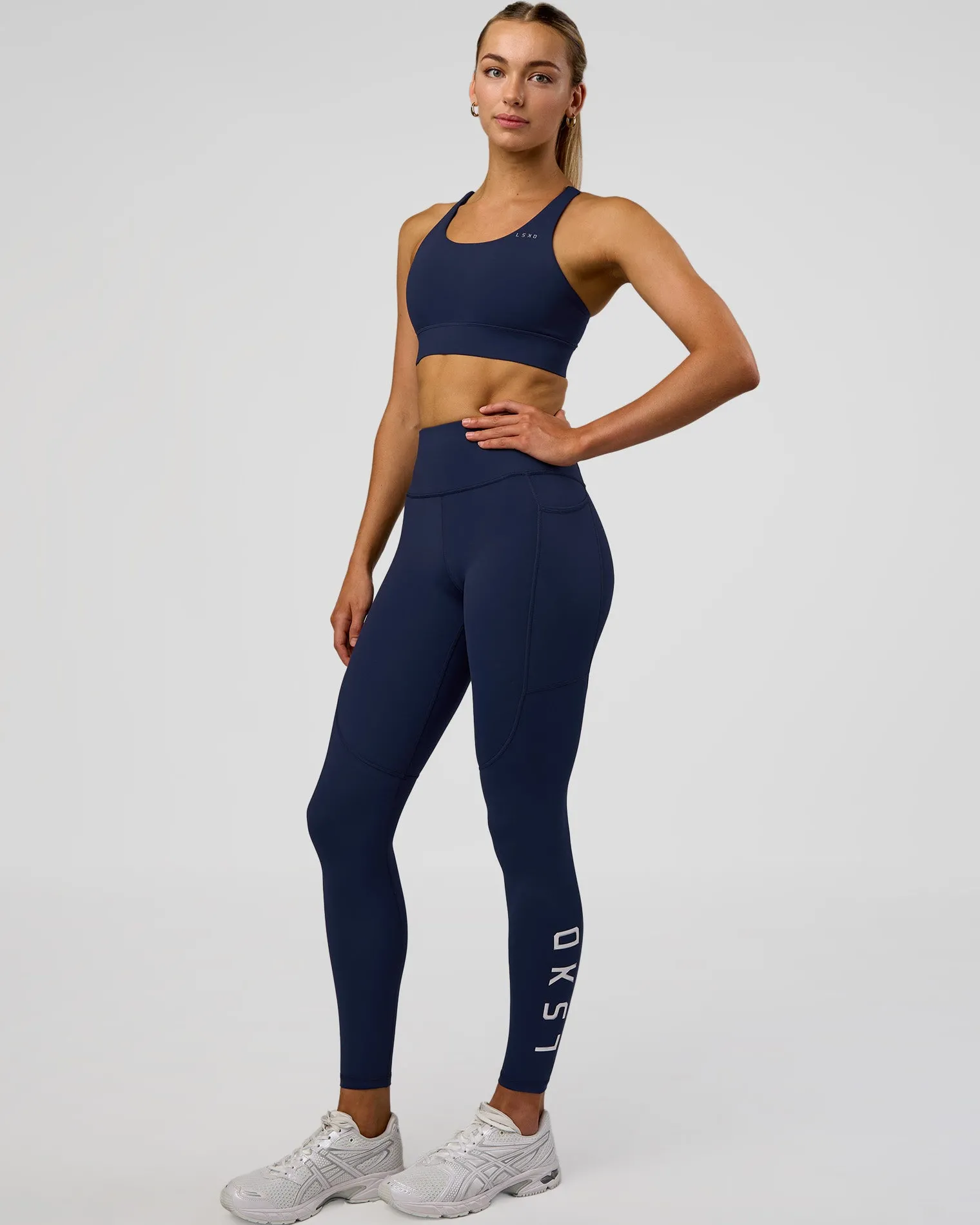 accelerate-medium-support-spor-bMTqhmwM-4.webp Hot LSKD Accelerate Medium Support Sports Bra Future Navy