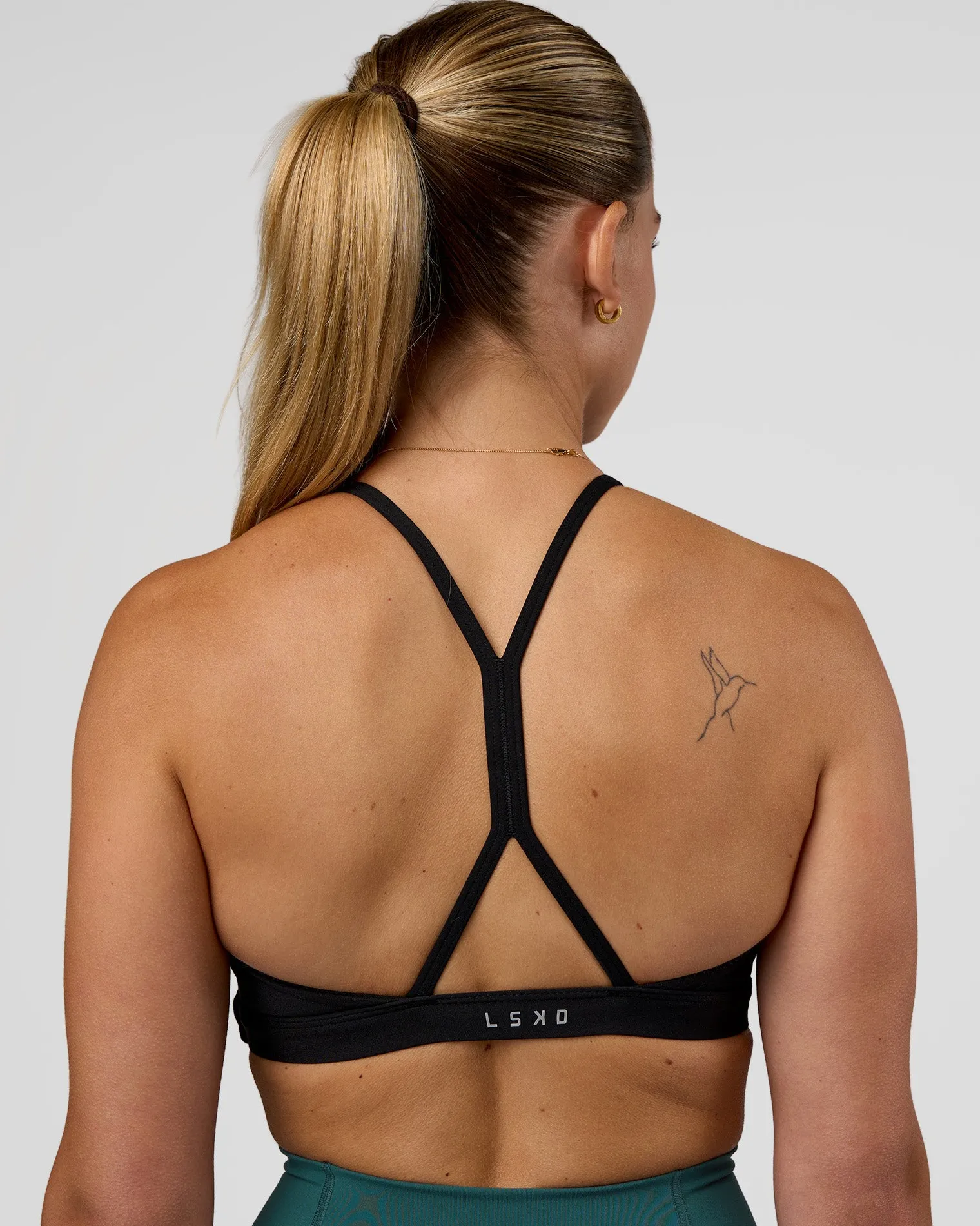 amrap-high-neck-sports-bra-JhyitIEd-5.webp Clearance LSKD AMRAP High Neck Sports Bra Black