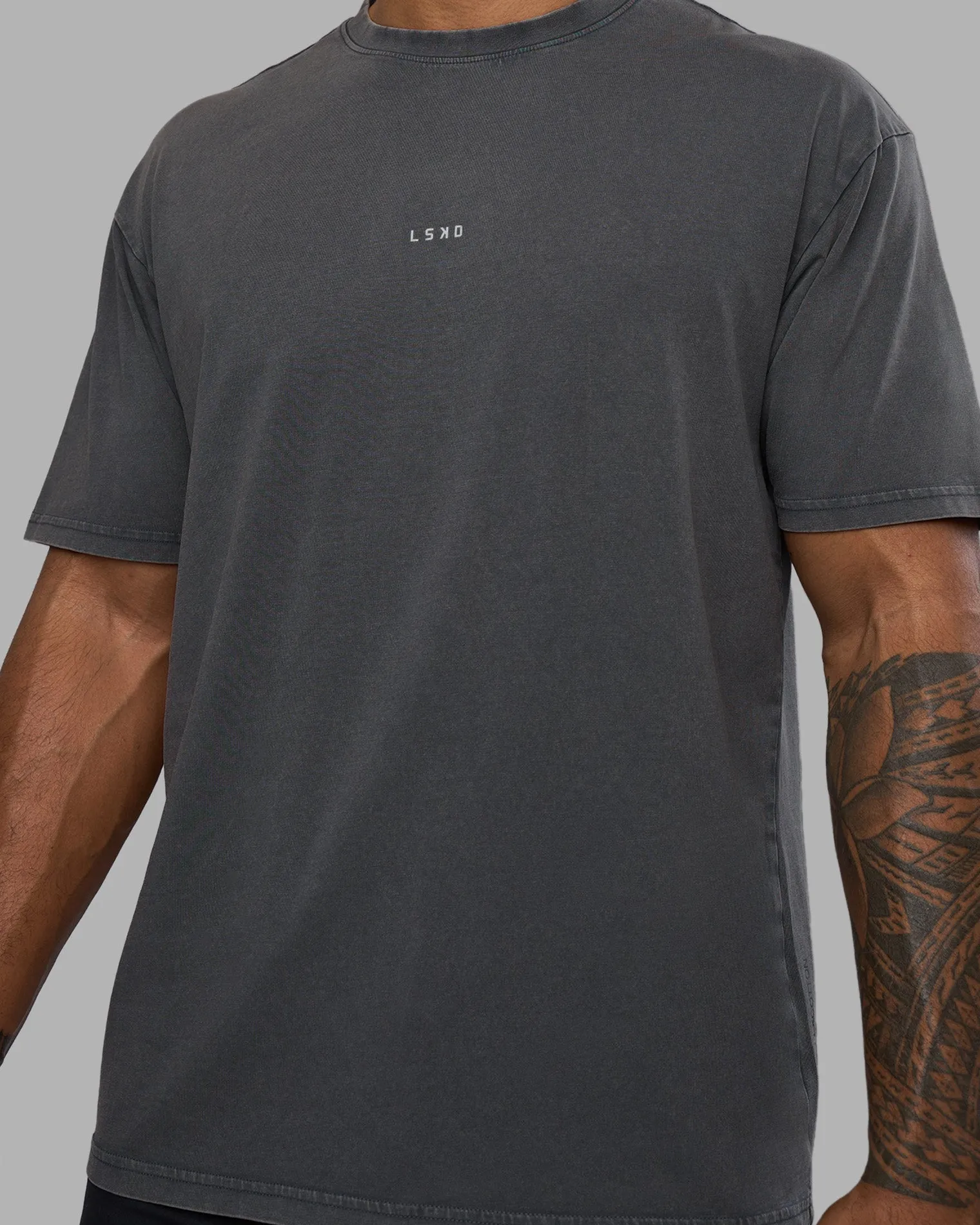 base-flxcotton-tee-oversized-FqebuKsH-5.webp Discount LSKD Base FLXCotton Tee Oversized Dark Storm Washed