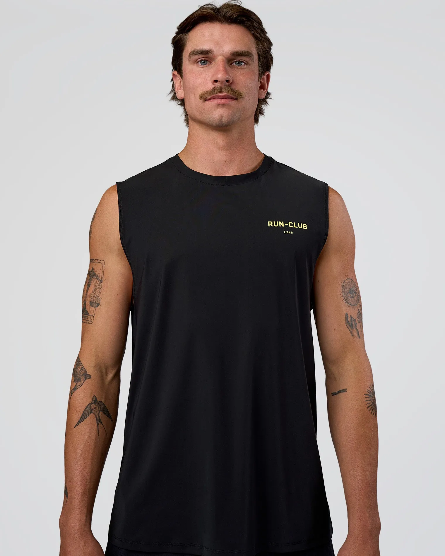 cadence-run-club-muscle-tank-yXShAOQh-2.webp Outlet LSKD Cadence RUN CLUB Muscle Tank Black Yellow Fizz