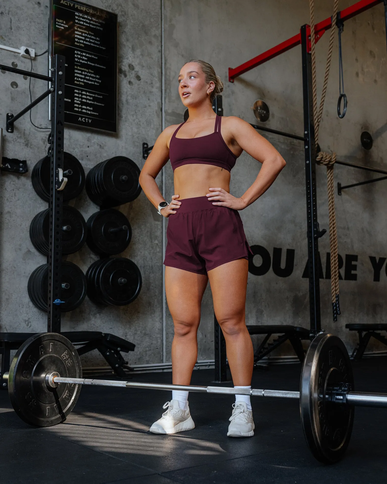 challenger-3quot-lined-perform-sCQnhyge-0.webp New LSKD Challenger 3" Lined Performance Shorts Cherry Lacquer