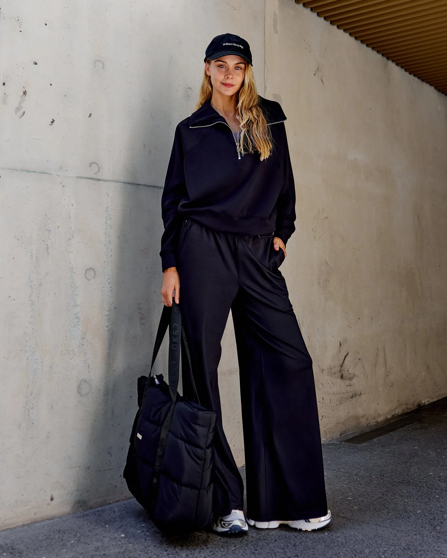 elevate-softtouch-12-zip-sweat-lBwxhYGQ-3.webp Discount LSKD Elevate SoftTouch 1/2 Zip Sweater Black Black