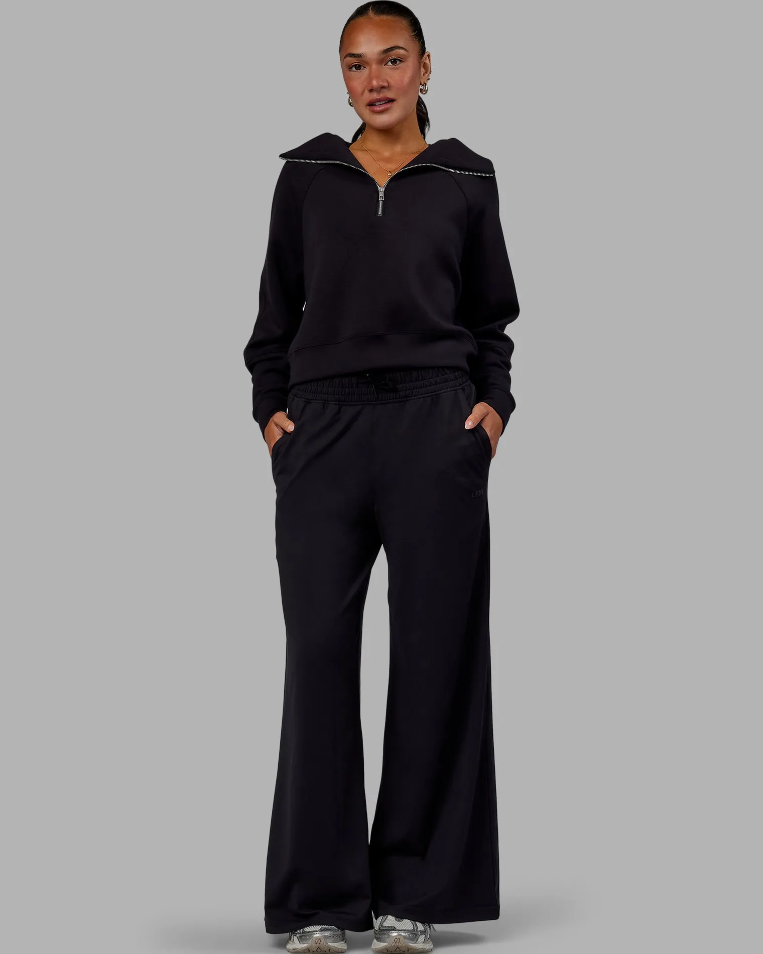 elevate-softtouch-12-zip-sweat-lBwxhYGQ-5.webp Discount LSKD Elevate SoftTouch 1/2 Zip Sweater Black Black