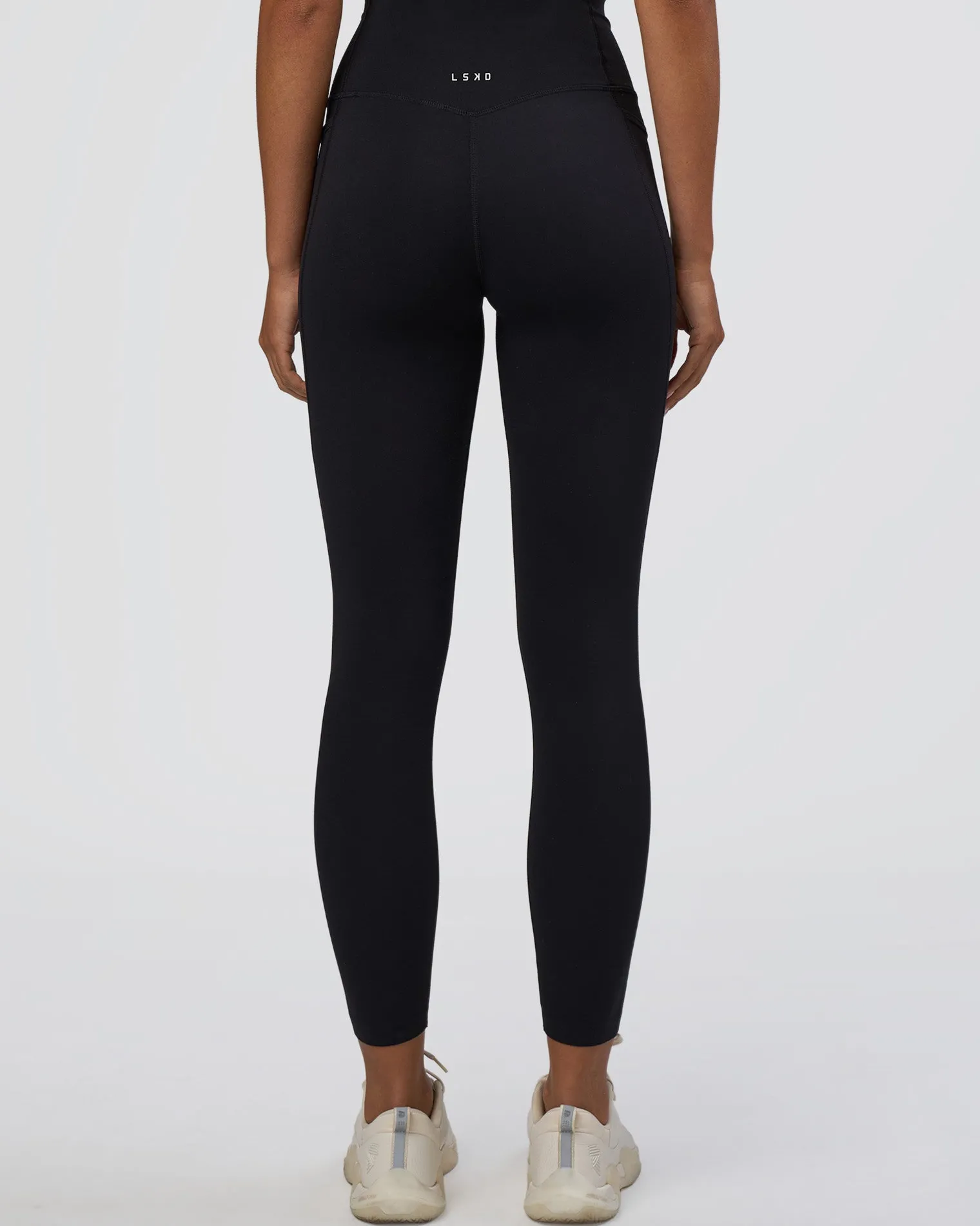 elixir-ultra-high-rise-78-legg-wVENRYhE-3.webp Outlet LSKD Elixir Ultra High-Rise 7/8 Legging Pockets Black