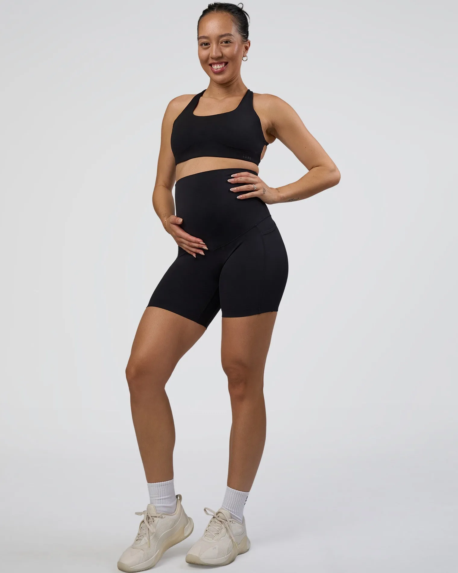 elixir-ultra-high-rise-materni-SNAKiFGg-0.webp Fashion LSKD Elixir Ultra High-Rise Maternity 6" Short Pockets Black