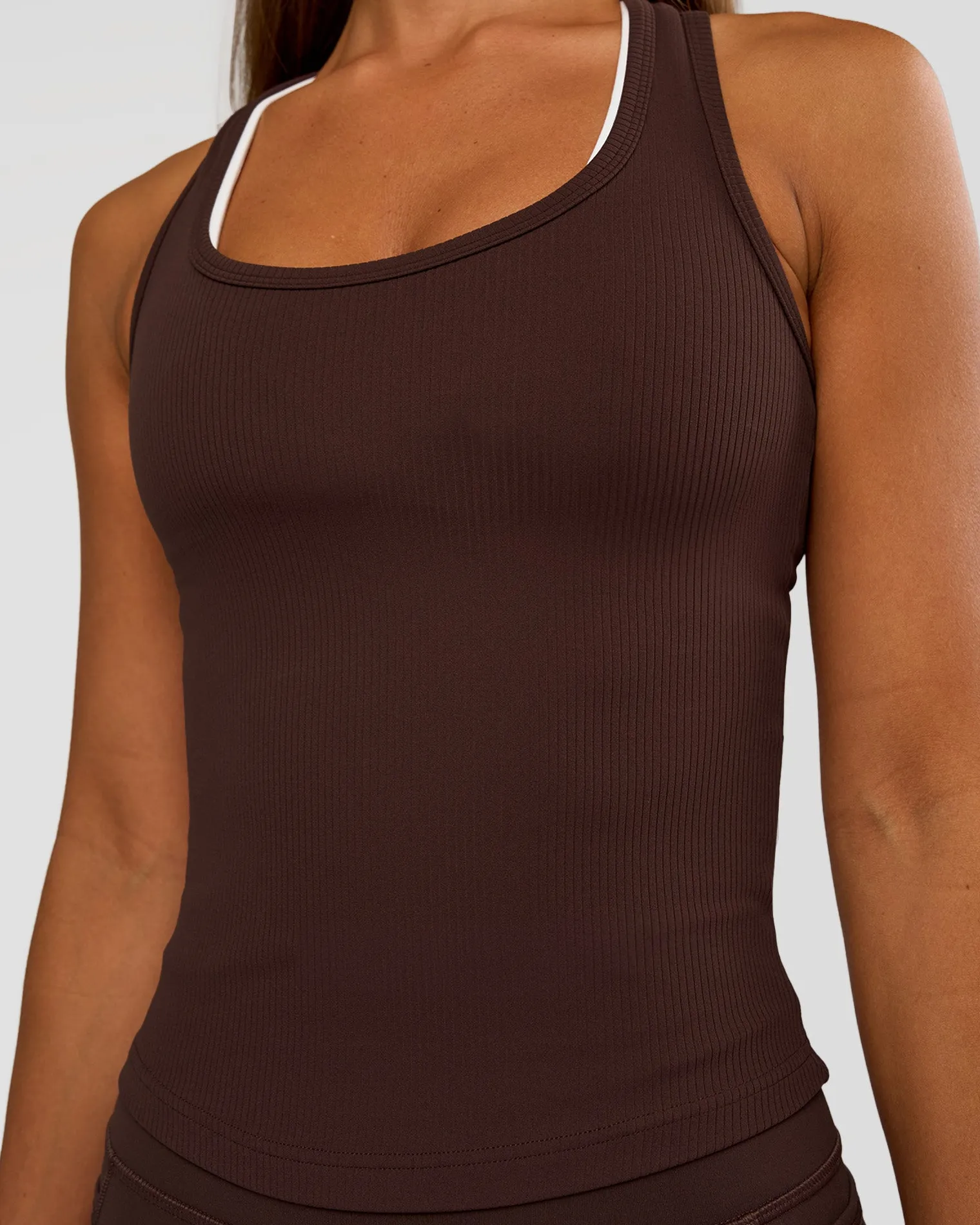 flow-rib-scoop-neck-tank-GtlgucSI-4.webp Sale LSKD Flow Rib Scoop Neck Tank Hot Chocolate
