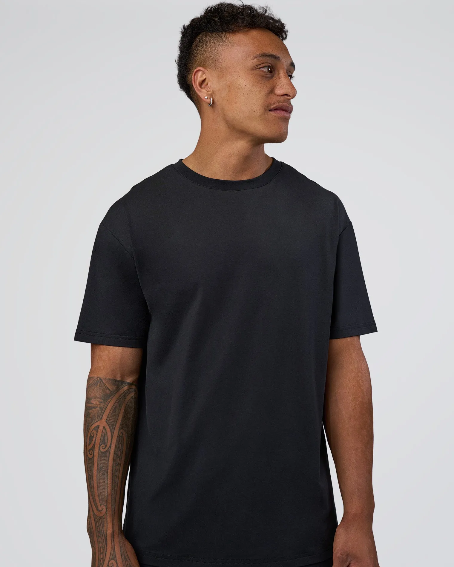 forever-effortlesstech-tee-dgnoihLr-4.webp Fashion LSKD Forever EffortlessTech Tee Black