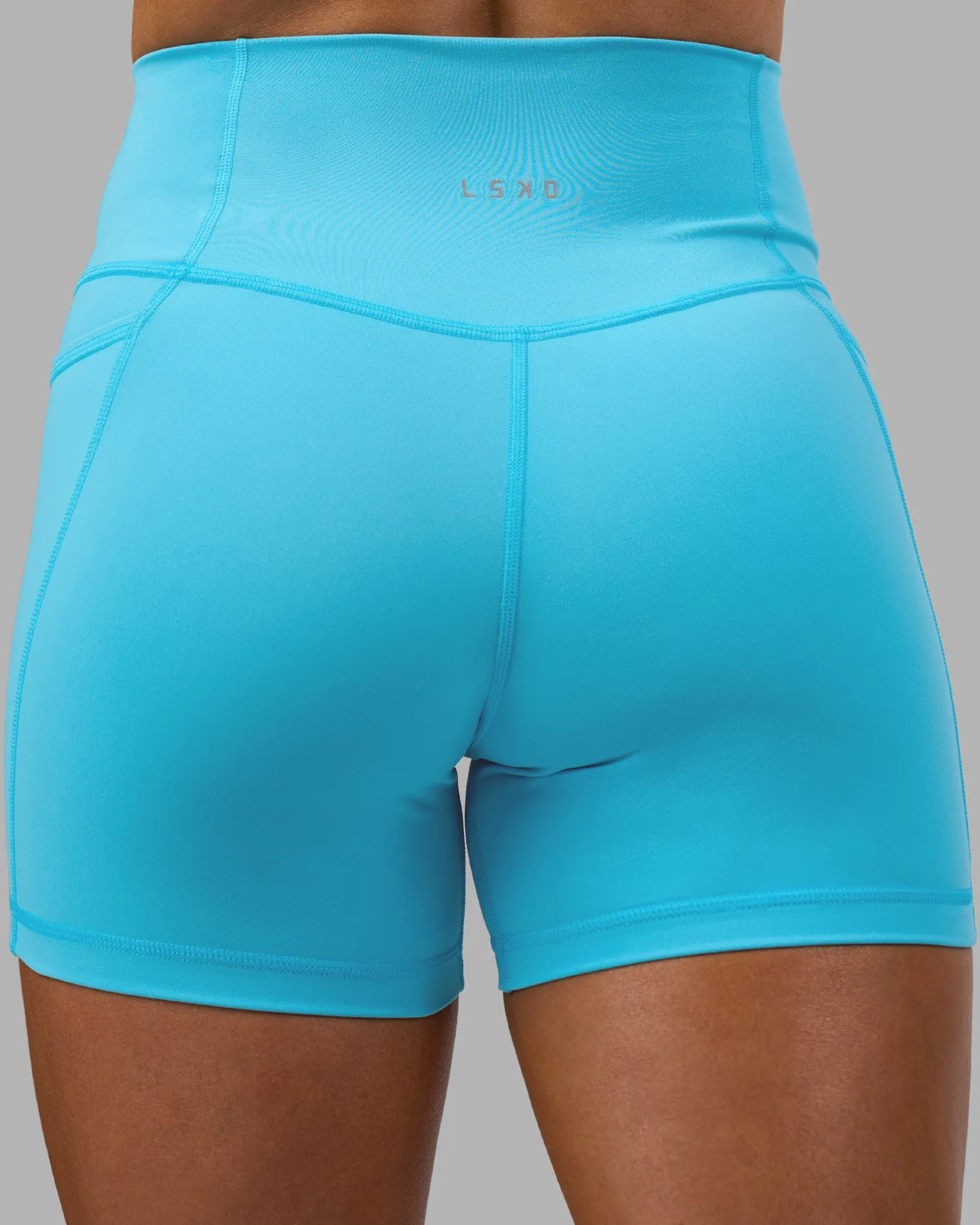 fusion-high-rise-4quot-short-p-PmKcuxMI-7.webp Outlet LSKD Fusion High-Rise 4" Short Pockets Blue Atoll