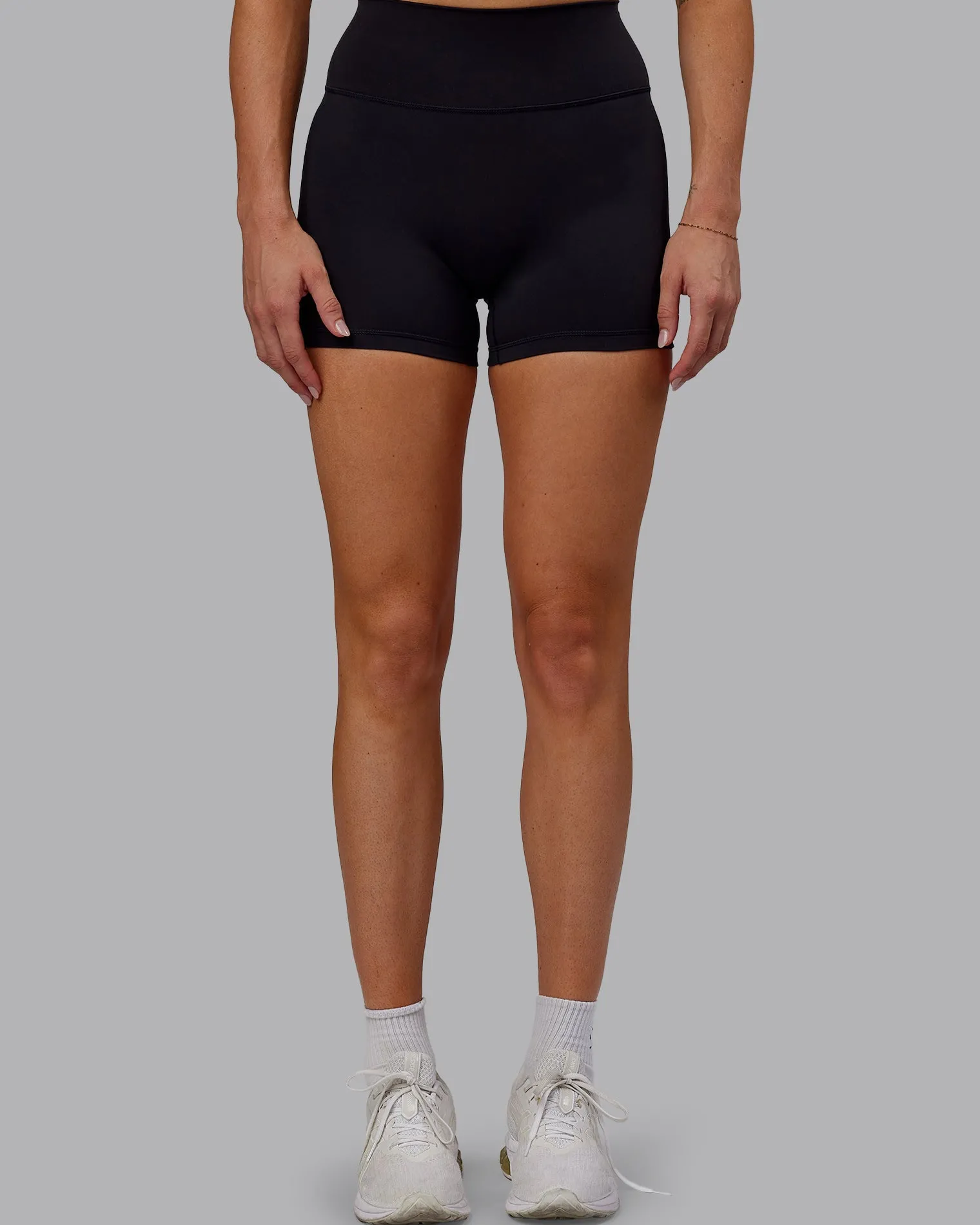 fusion-ultra-high-rise-4quot-s-ElHBdosw-4.webp Fashion LSKD Fusion Ultra High-Rise 4" Short Black