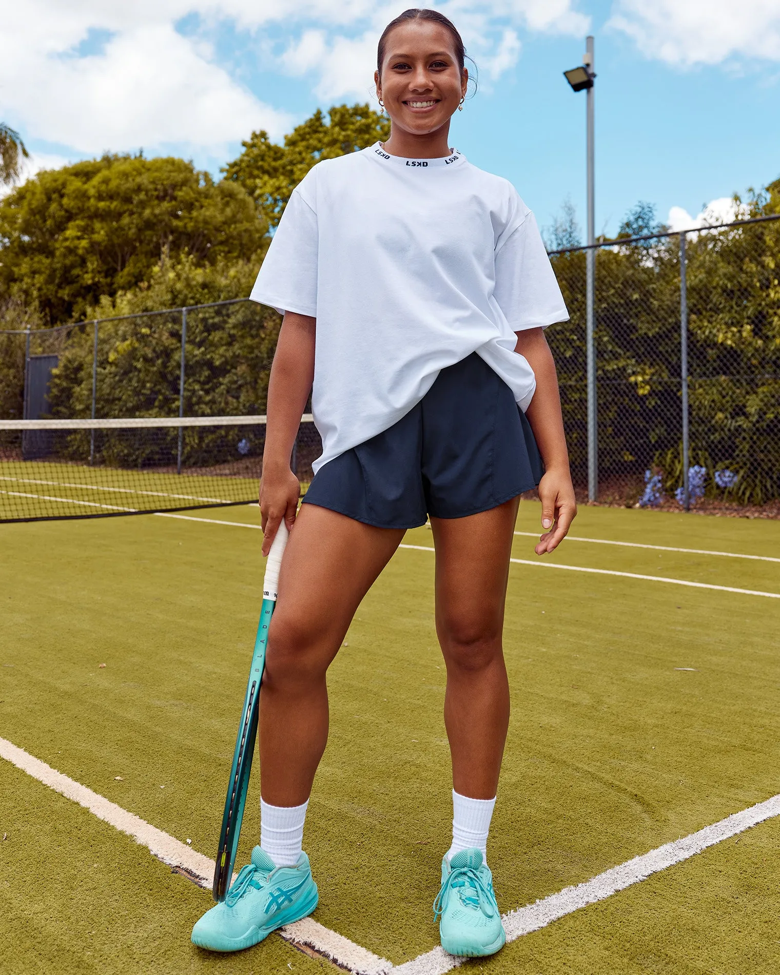 go-to-flxcotton-oversized-devi-lGsDauHD-0.webp Sale LSKD Go-To FLXCotton Oversized Deviation Tee White Future Navy