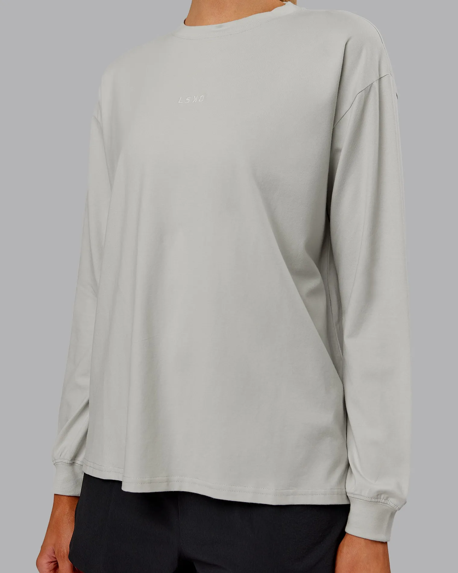 go-to-long-sleeve-flxcotton-ov-nYXRvdKi-4.webp Fashion LSKD Go-To Long Sleeve FLXCotton Oversized Tee Digital Mist White