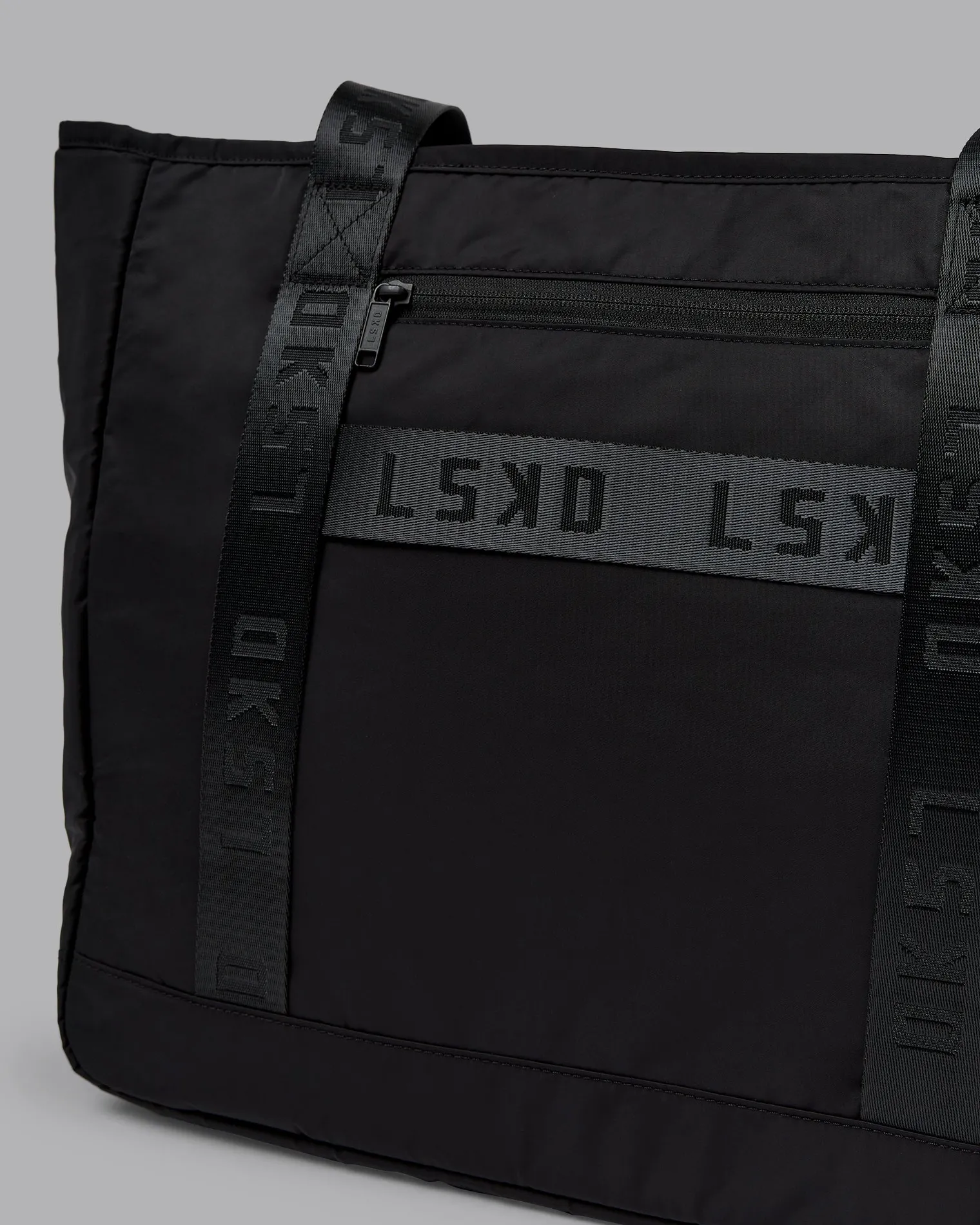 go-to-tote-xQEPNPFX-9.webp Discount LSKD Go-To Tote Black