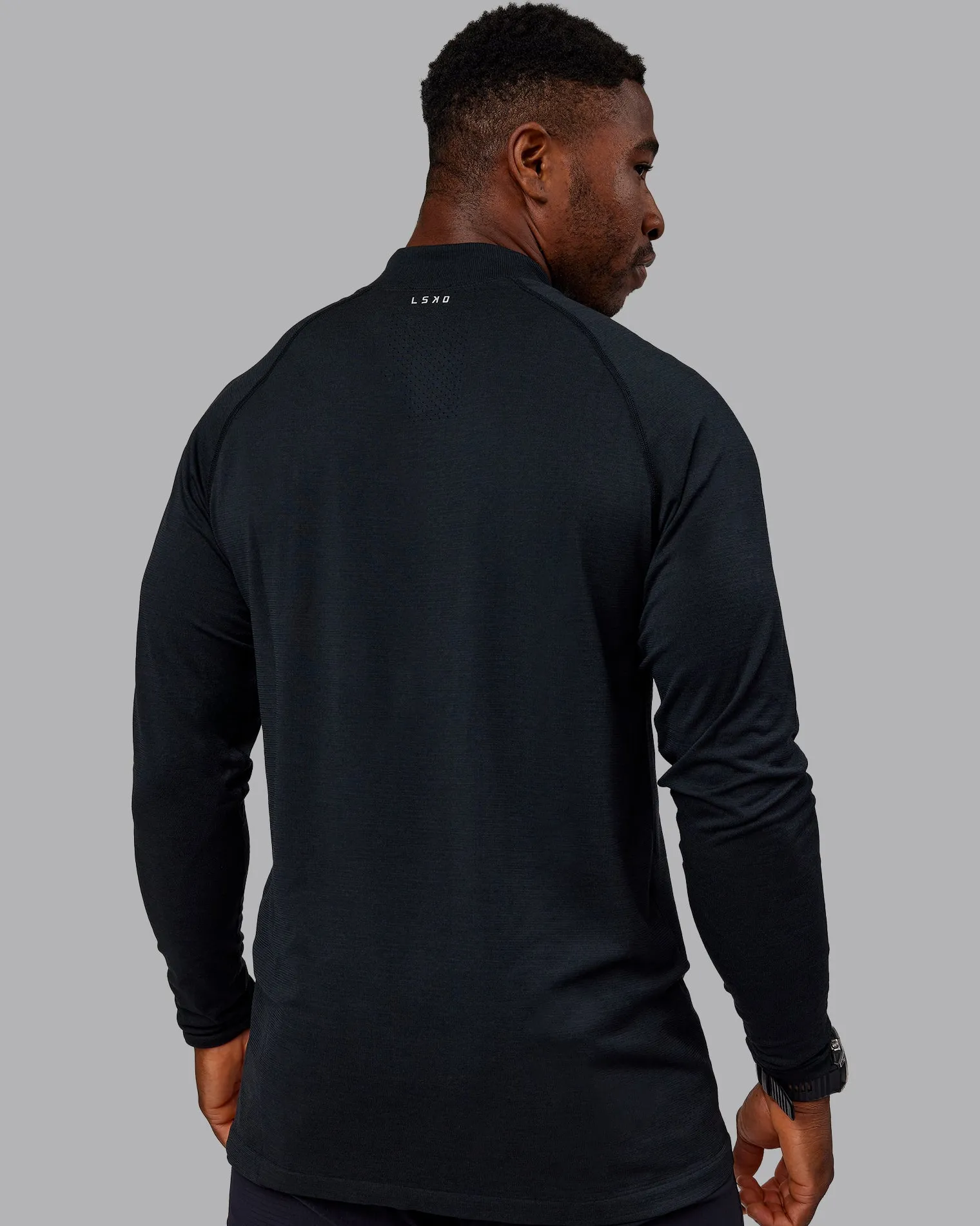 mens-aeroflx-seamless-half-zip-ttSymjSl-3.webp Sale LSKD Mens AeroFLX+ Seamless Half Zip Long Sleeve Tee Black Marl