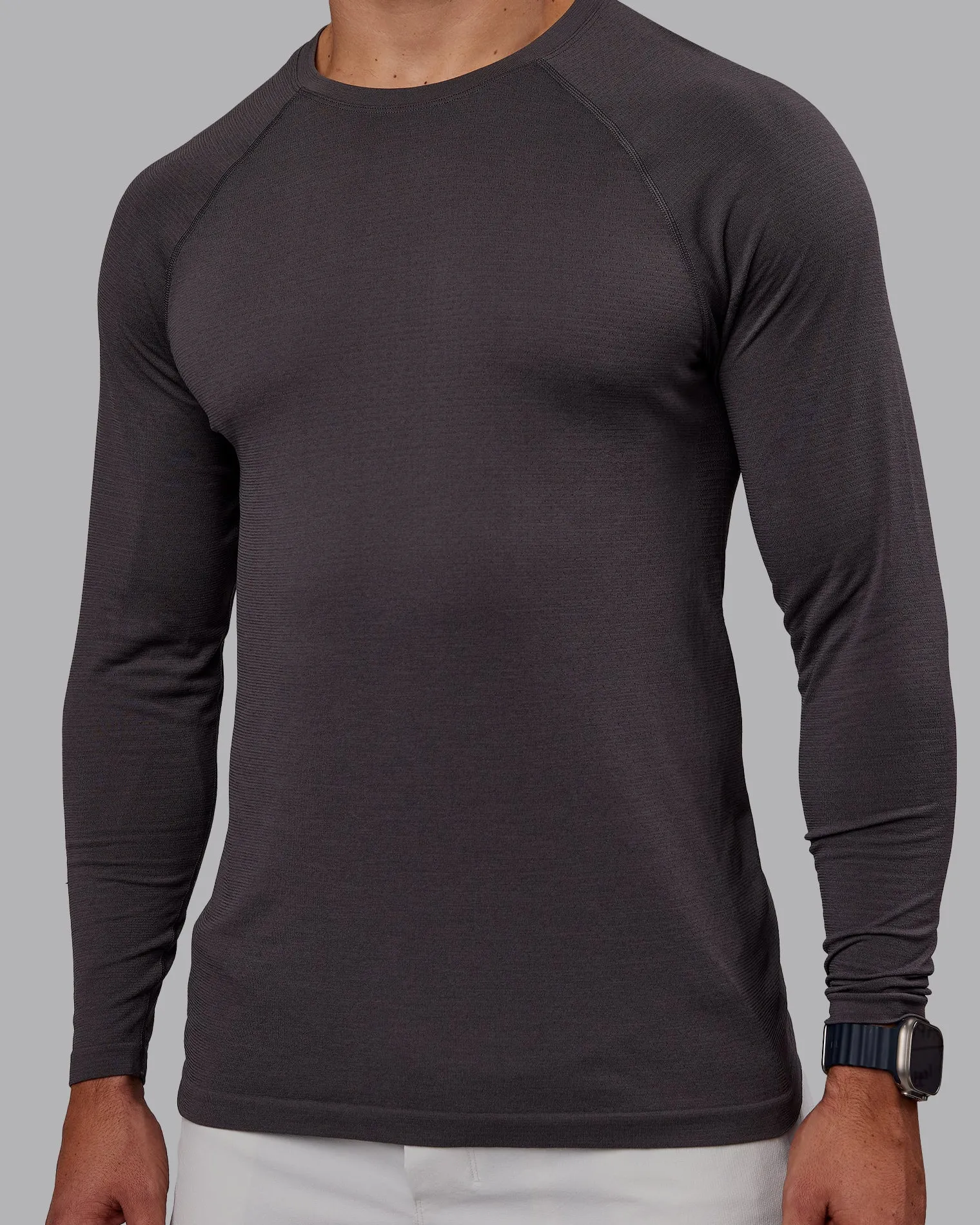 mens-aeroflx-seamless-long-sle-OBNdwEJz-4.webp Best LSKD Mens AeroFLX+ Seamless Long Sleeve Tee Dark Storm/Dark Storm