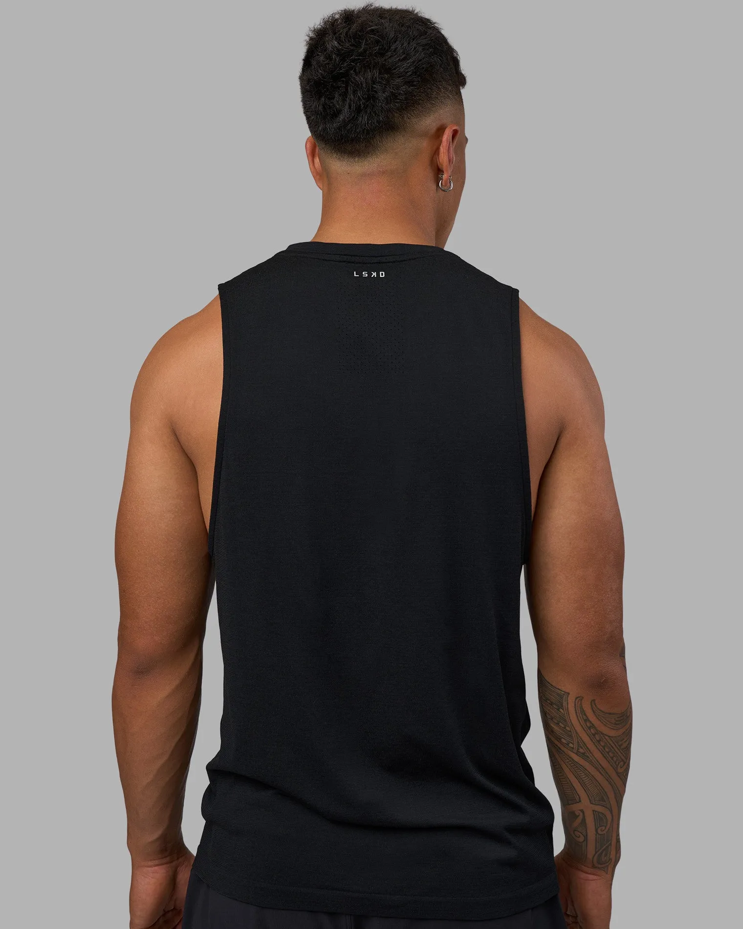 mens-aeroflx-seamless-muscle-t-VljMZkTu-2.webp Hot LSKD Mens AeroFLX+ Seamless Muscle Tank Black Marl