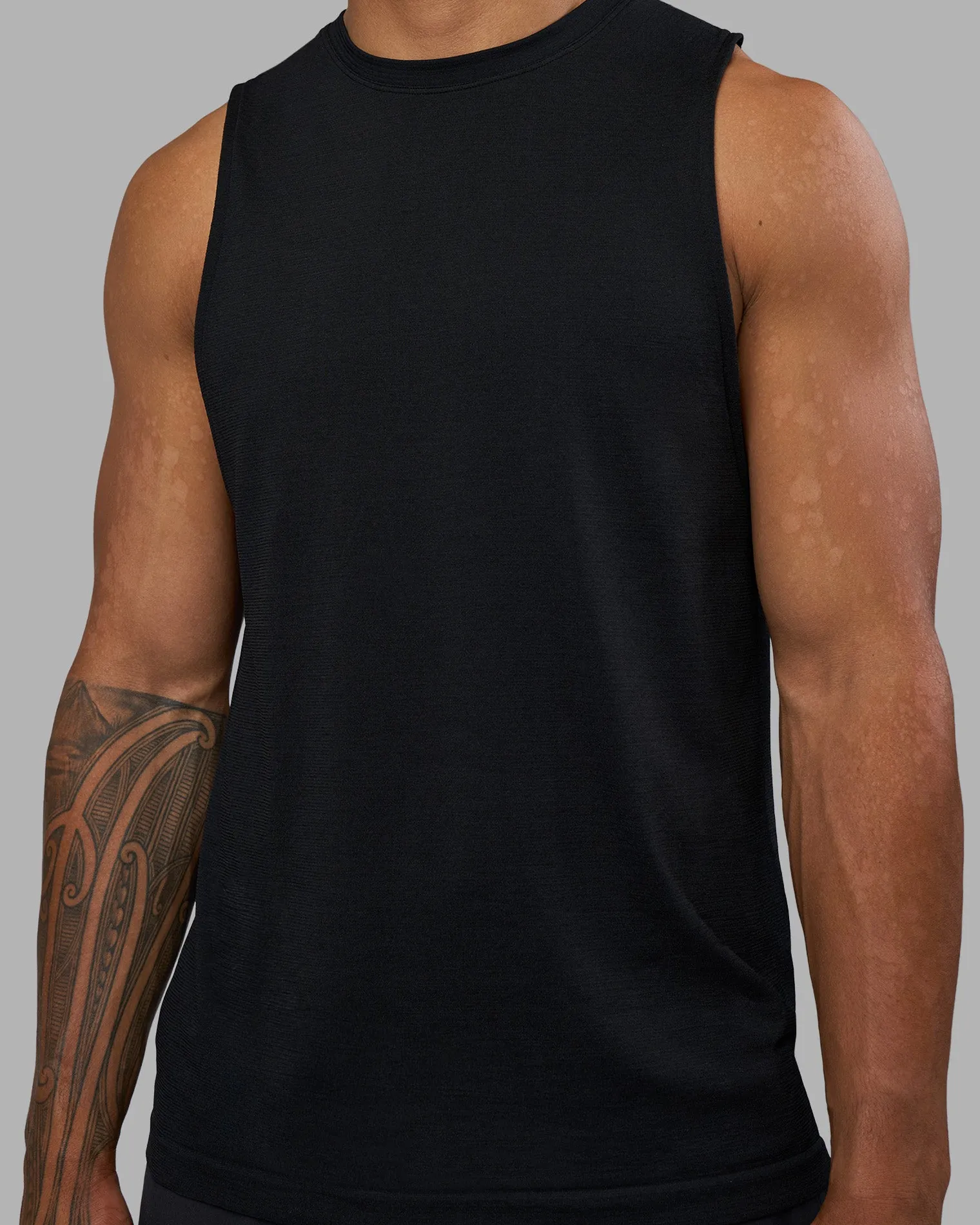 mens-aeroflx-seamless-muscle-t-VljMZkTu-5.webp Hot LSKD Mens AeroFLX+ Seamless Muscle Tank Black Marl