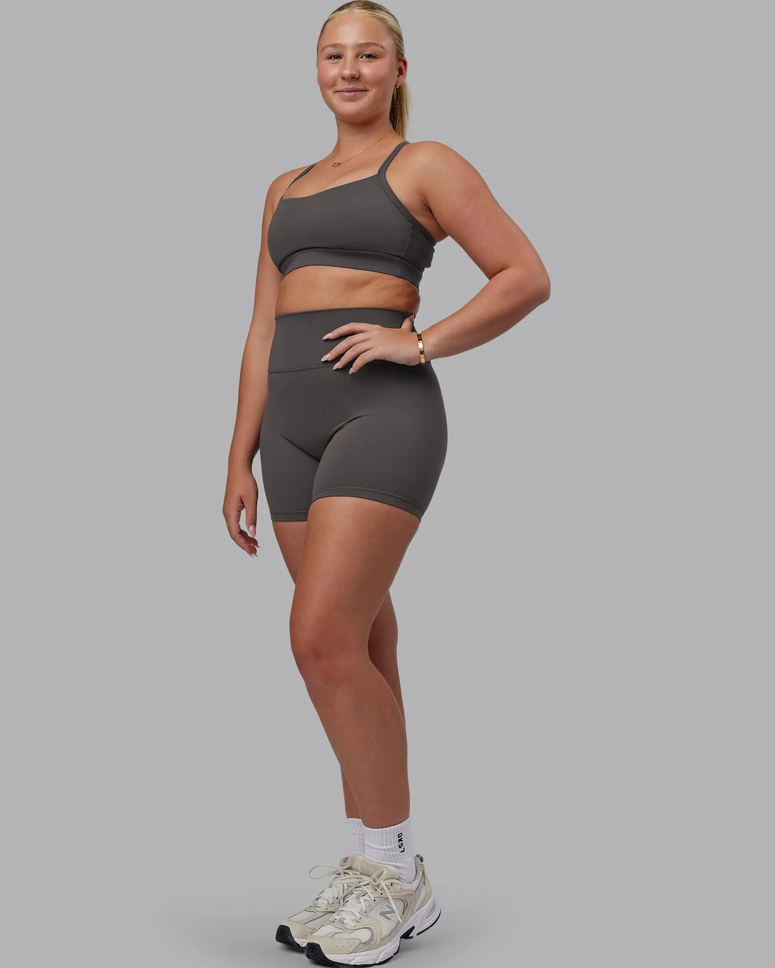 momentum-sports-bra-ddde-ohHWxPnk-2.webp Sale LSKD Momentum Sports Bra (D/DD/E) Dark Storm