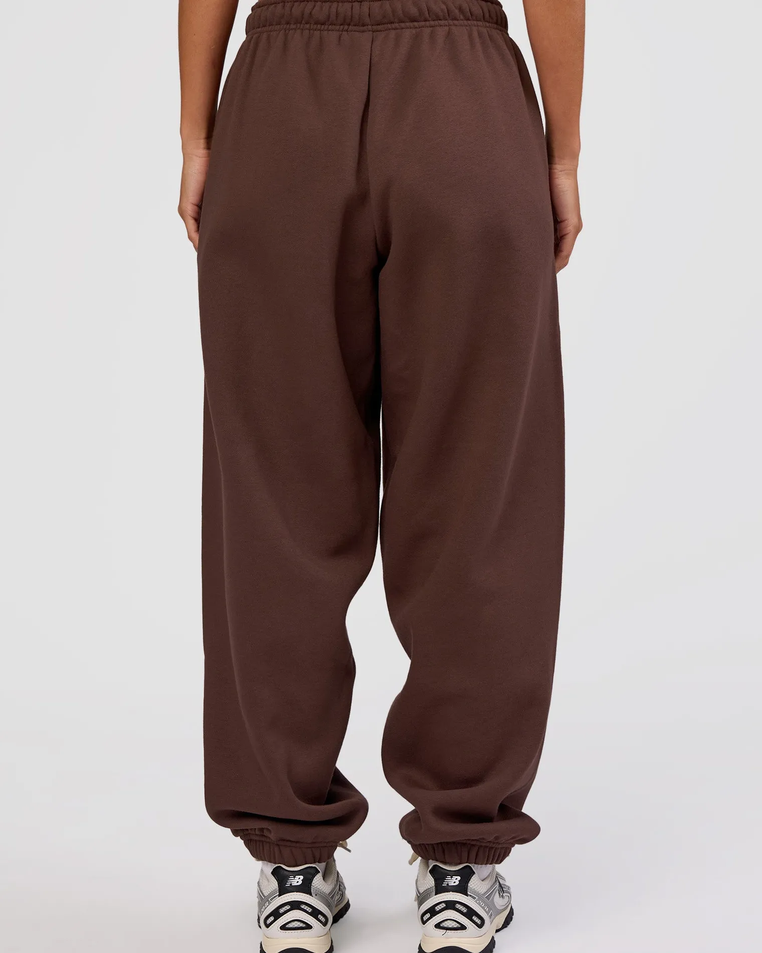 mvp-oversized-slouchy-fit-trac-atrrIimQ-3.webp Hot LSKD MVP Oversized Slouchy Fit Track Pant Hot Chocolate