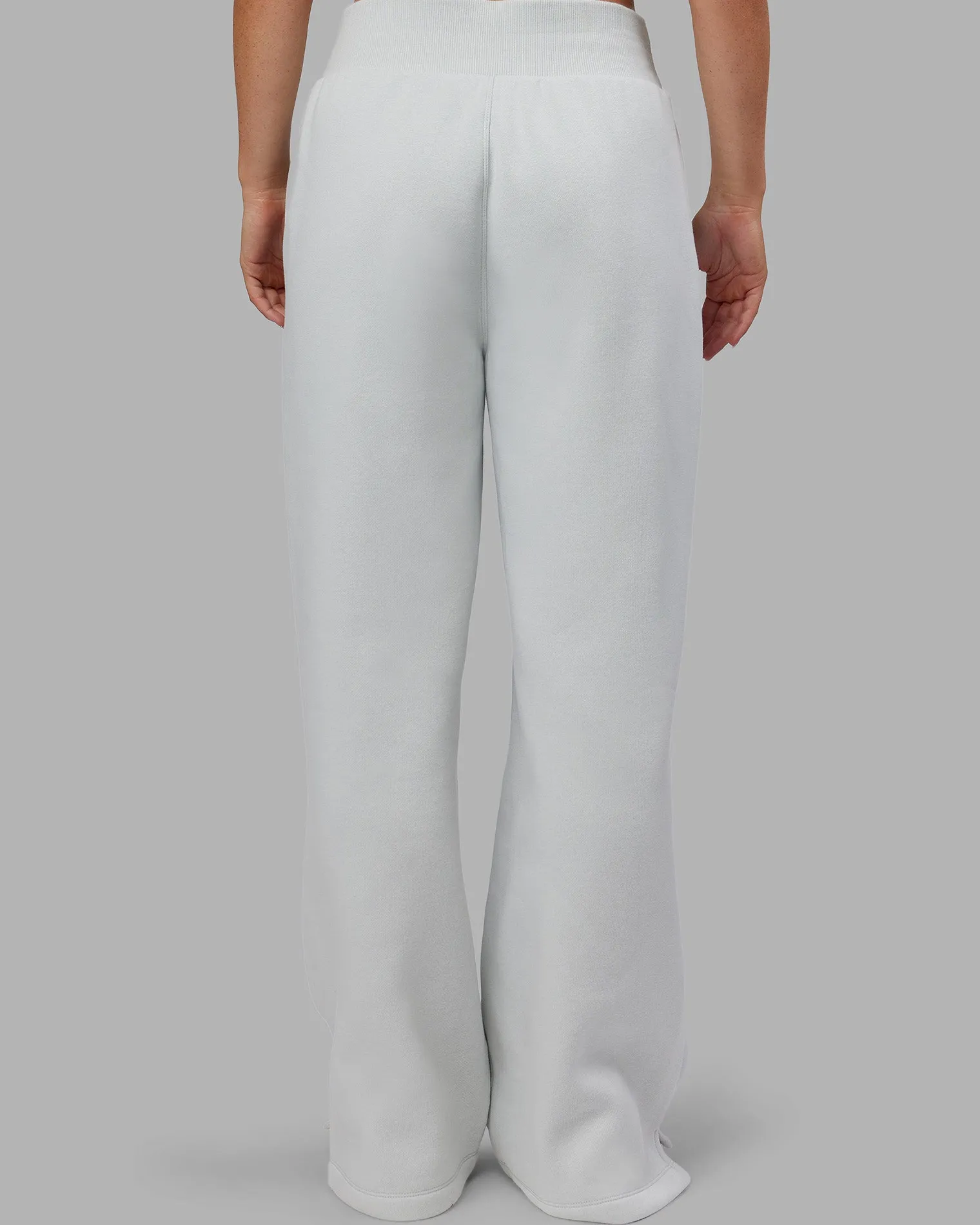 mvp-wide-leg-track-pant-tVZmRhEe-4.webp Discount LSKD MVP Wide Leg Track Pant Digital Mist