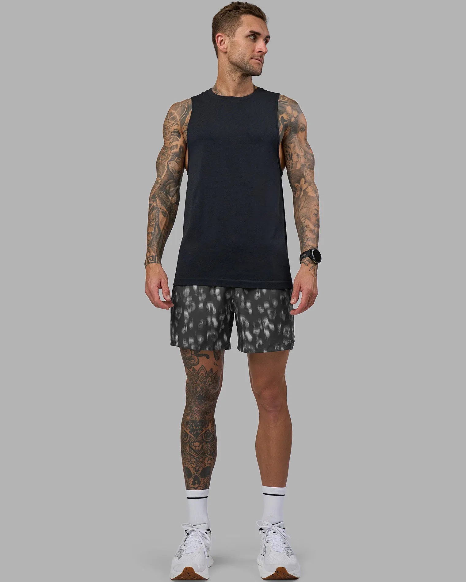 pace-5quot-lined-performance-s-yHwAktgx-2.webp New LSKD Pace 5" Lined Performance Shorts Markings Dark Storm Print