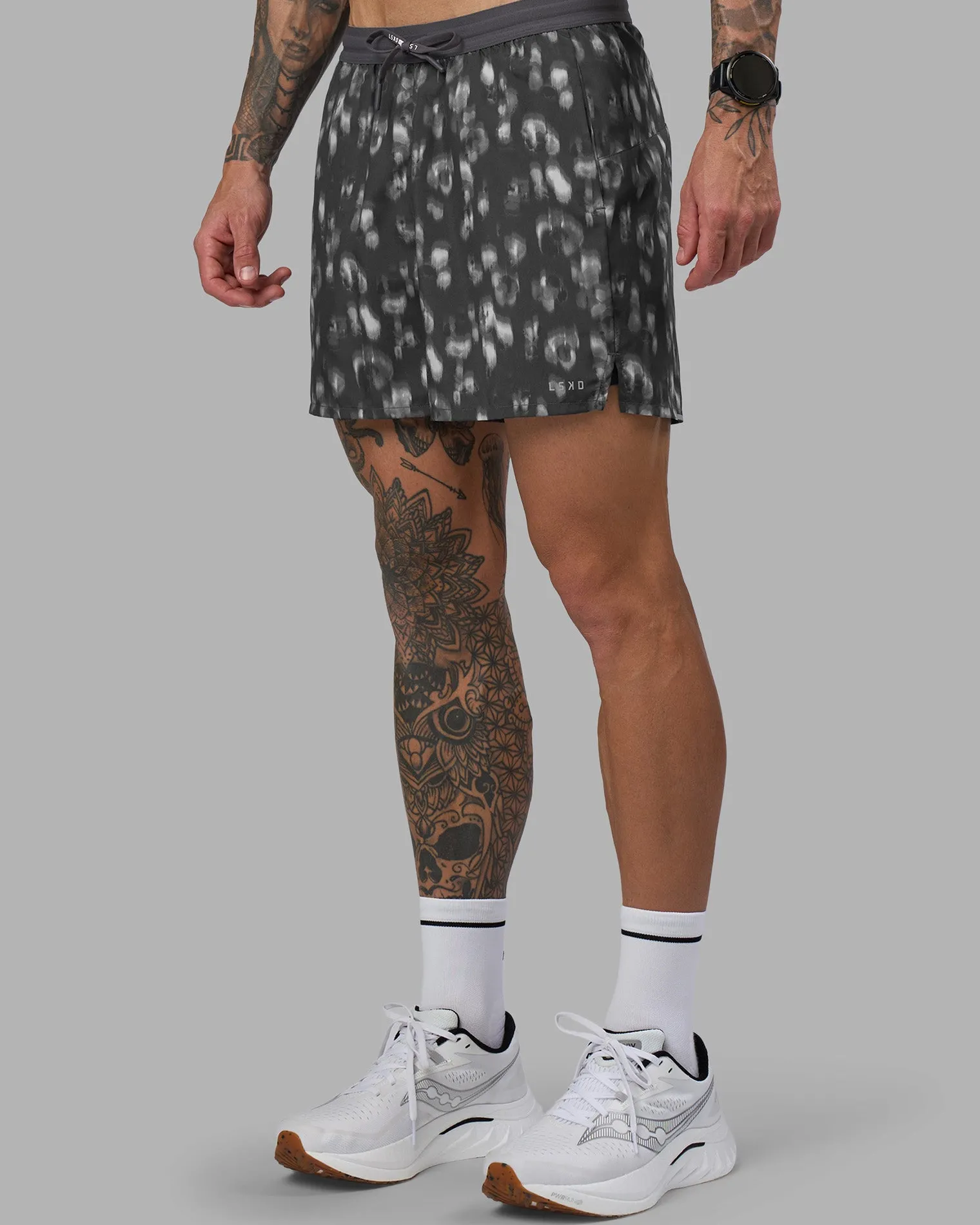 pace-5quot-lined-performance-s-yHwAktgx-4.webp New LSKD Pace 5" Lined Performance Shorts Markings Dark Storm Print