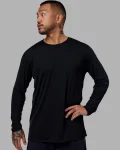 pace-running-long-sleeve-top-EfAHycuP-0.webp
