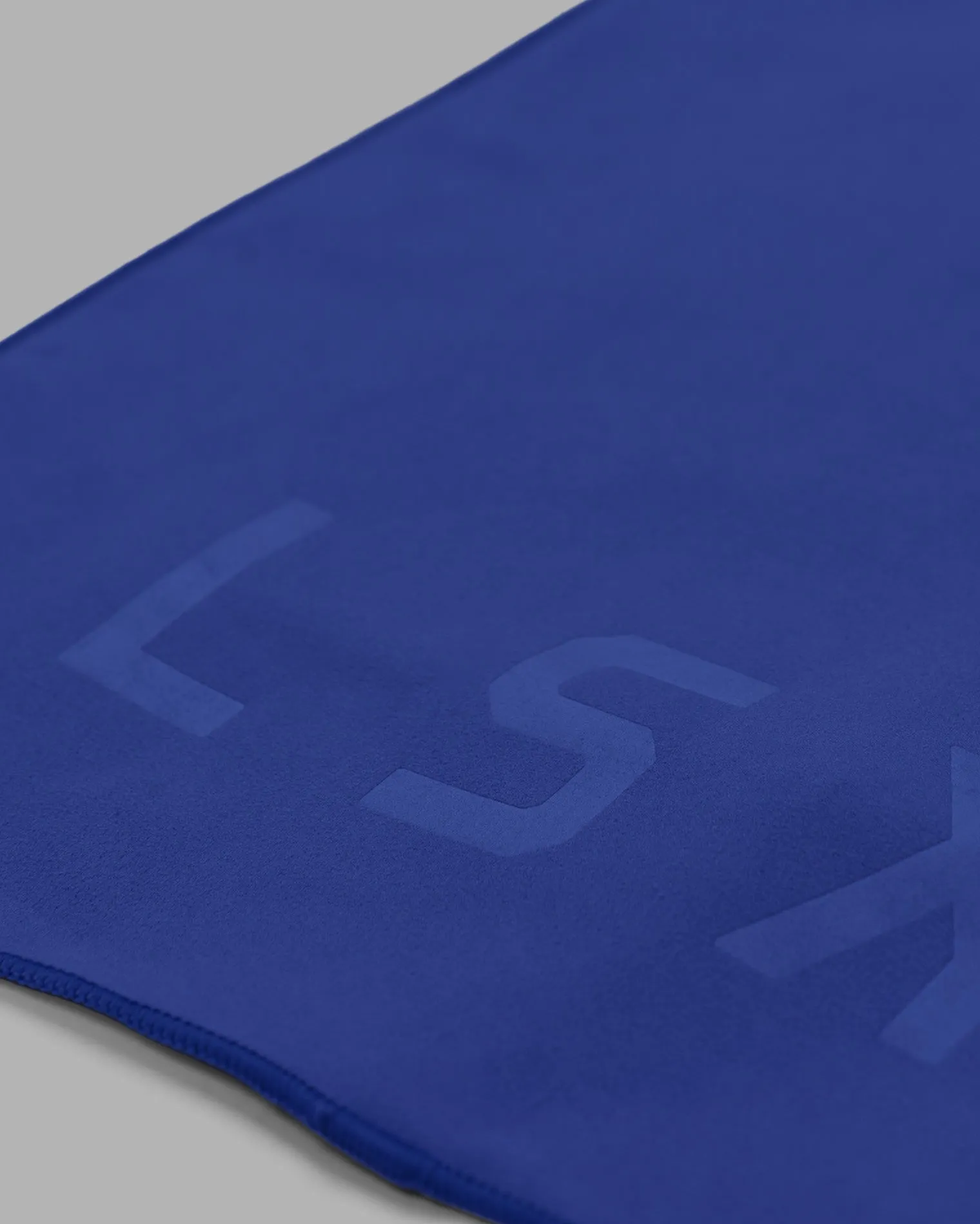 perform-microfibre-lightweight-sercAPXG-3.webp Online LSKD Perform Microfibre Lightweight Towel Small Power Cobalt