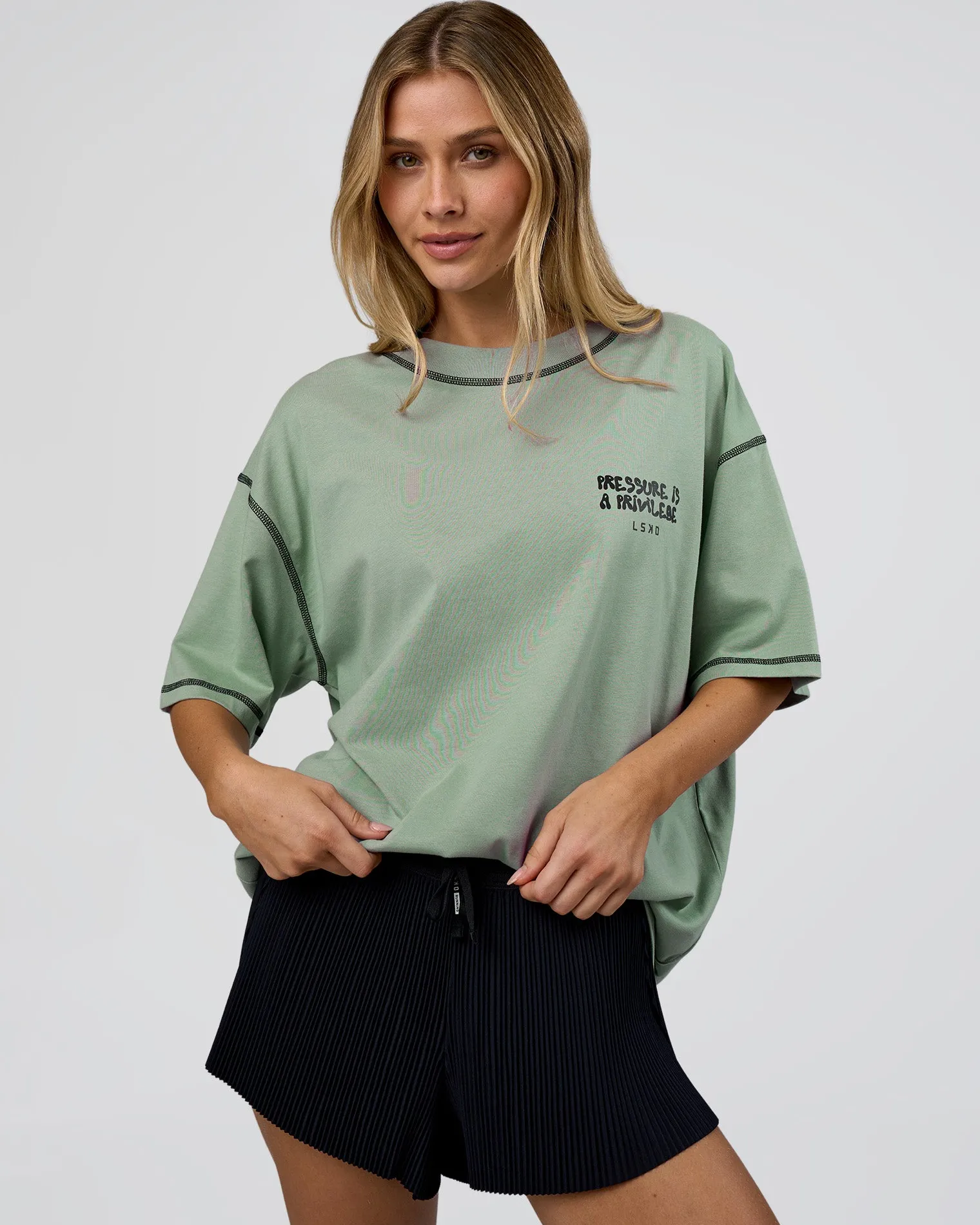 pressure-is-privilege-oversize-FsHPqael-4.webp Outlet LSKD Pressure Is Privilege Oversized Tee Iceberg Green Black