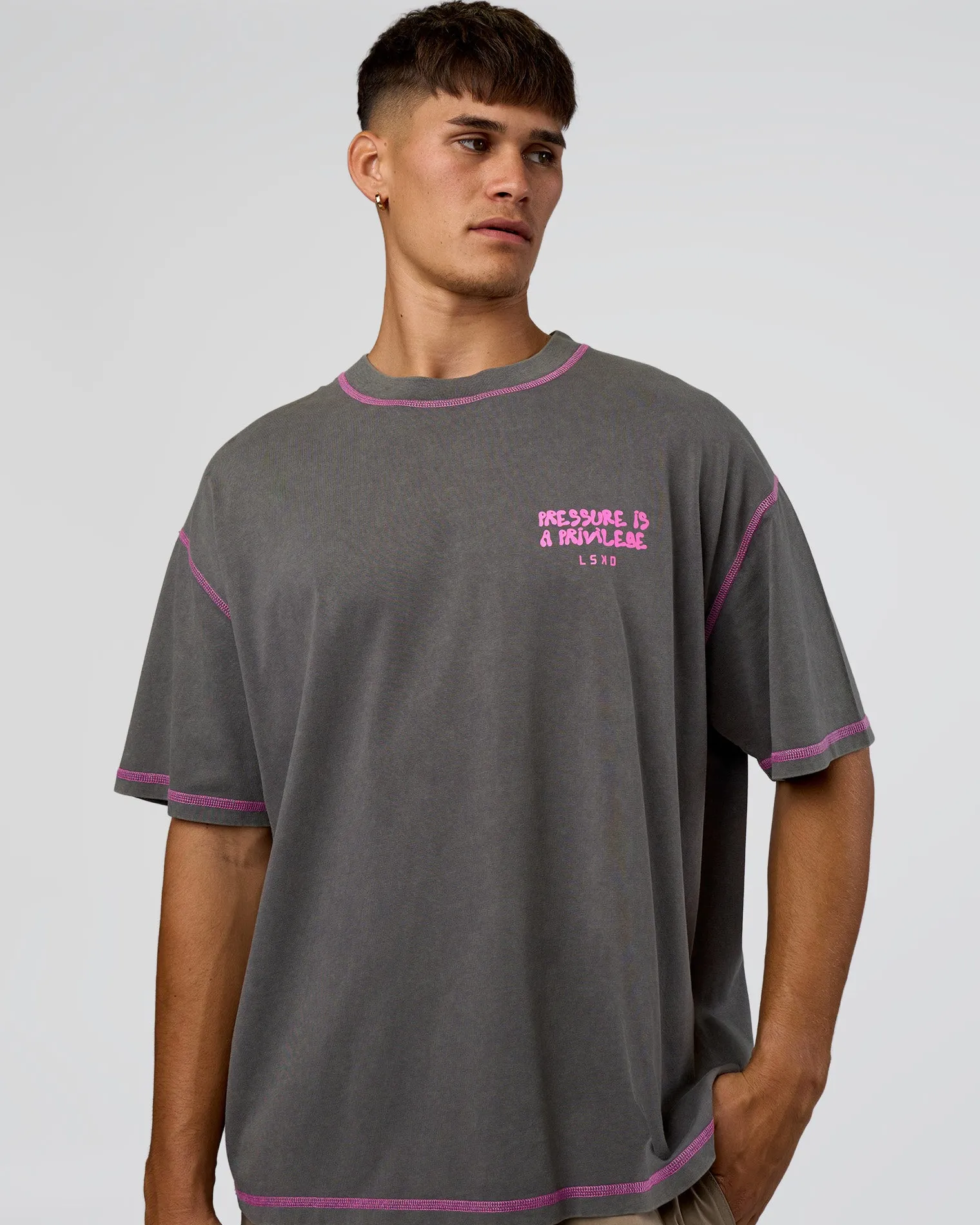 pressure-is-privilege-oversize-QbLeYZQT-2.webp New LSKD Pressure Is Privilege Oversized Tee Dark Storm Washed Ultra Fuchsia