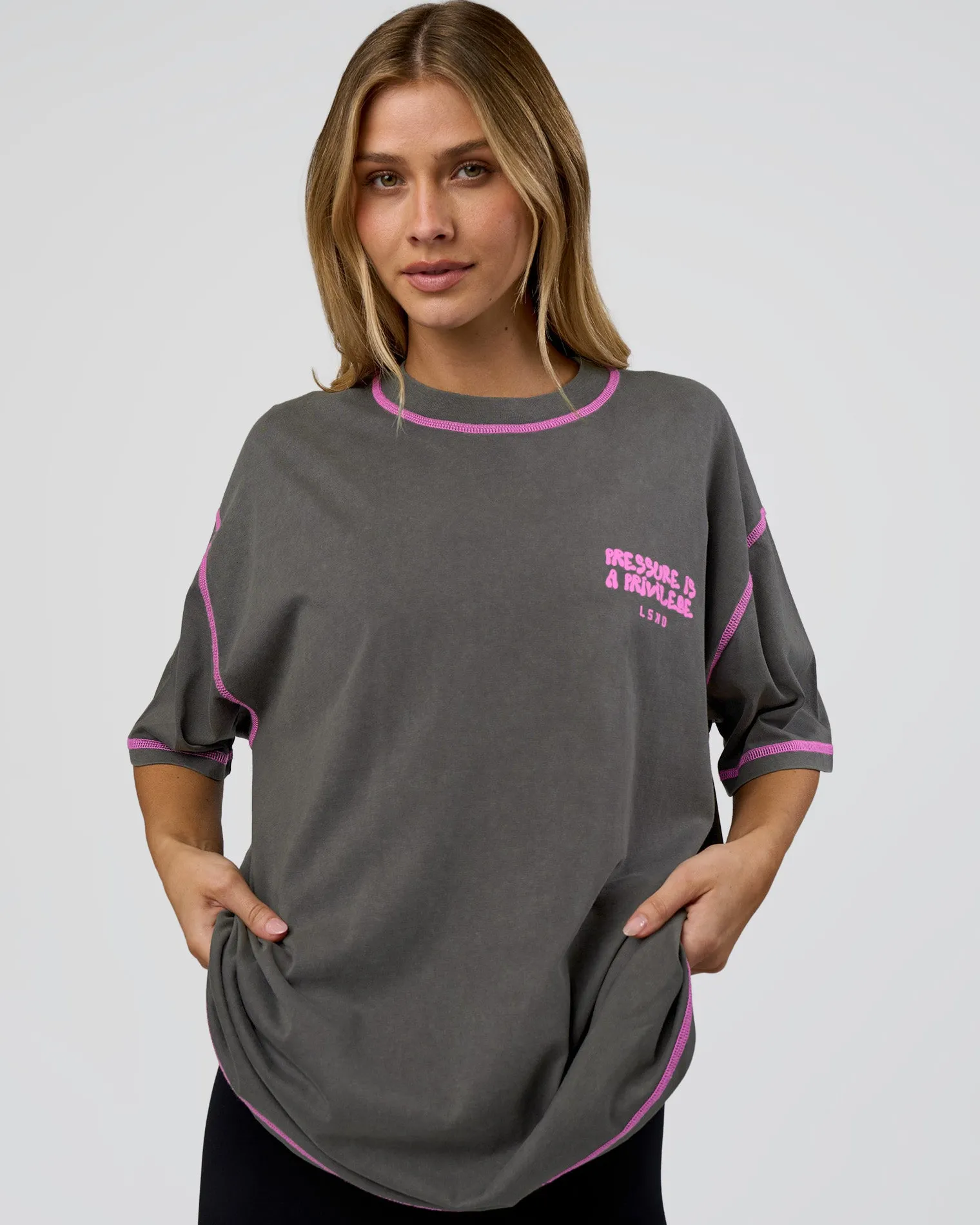 pressure-is-privilege-oversize-QbLeYZQT-4.webp New LSKD Pressure Is Privilege Oversized Tee Dark Storm Washed Ultra Fuchsia