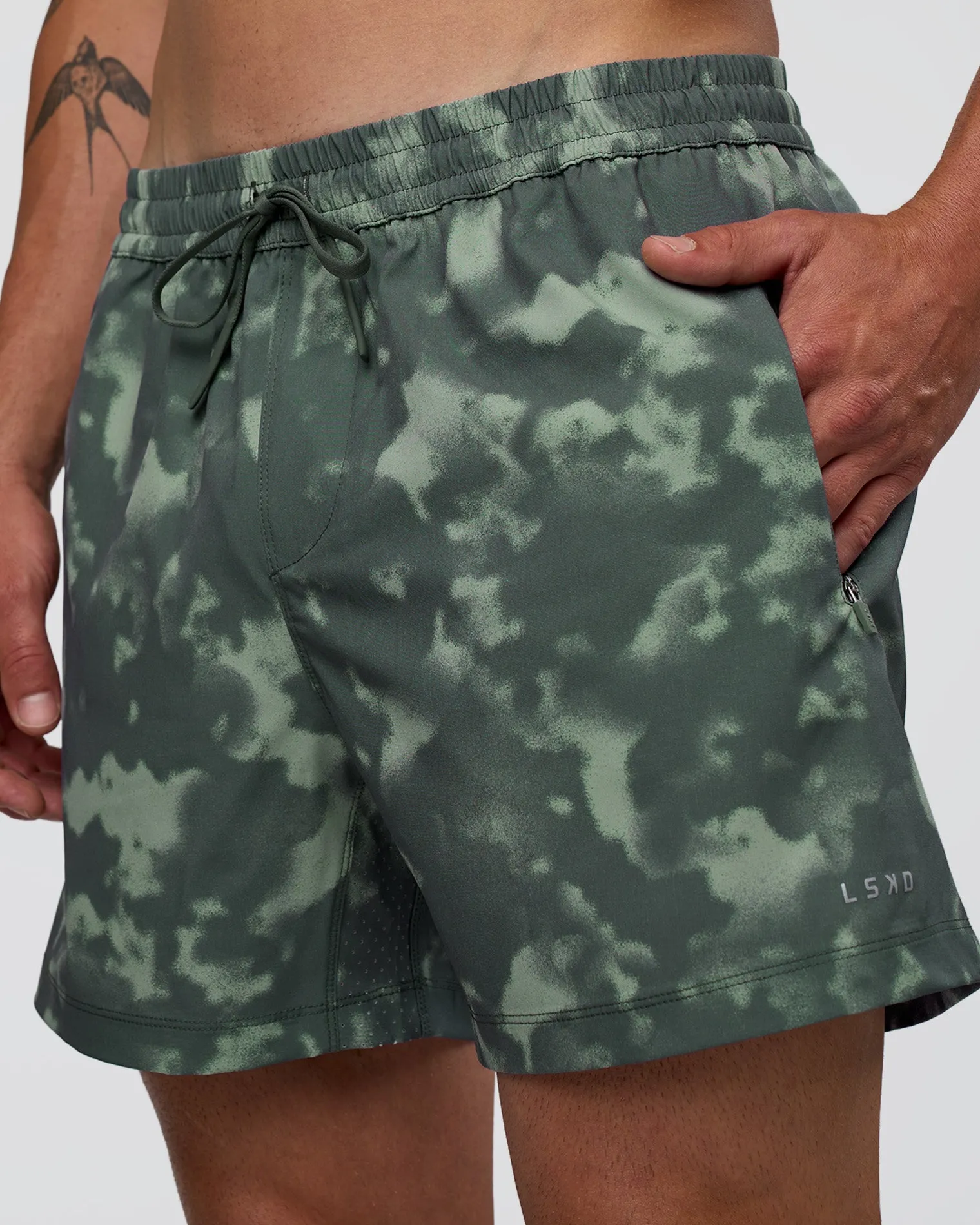 rep-5quot-performance-short-dYyUQENW-1.webp Sale LSKD Rep 5" Performance Short Washed Camo Carbon