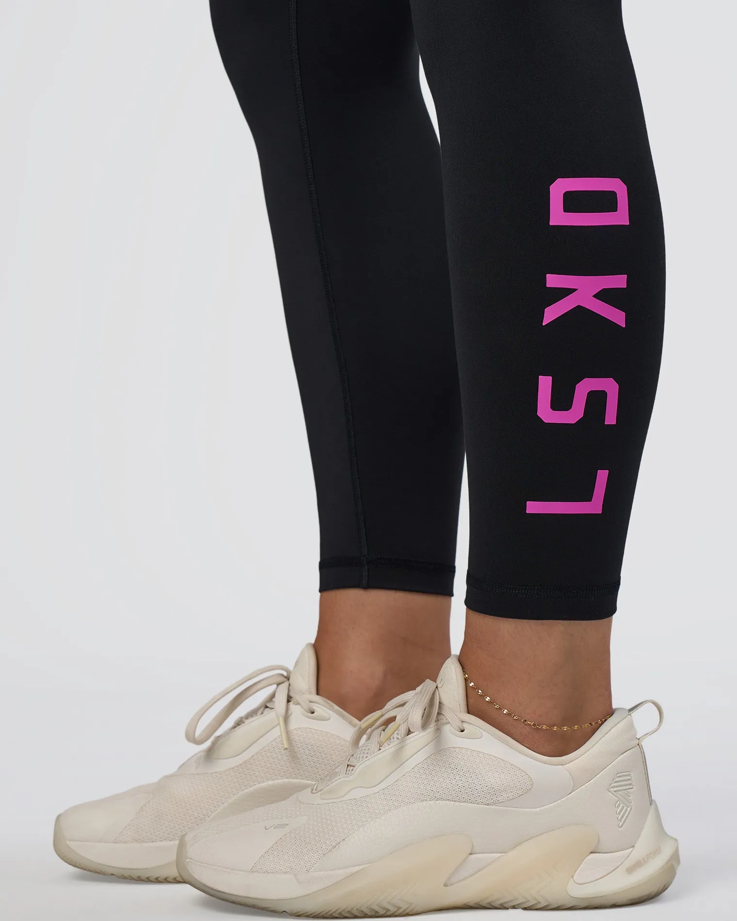 rep-ultra-high-rise-78-legging-drIiylOF-5.webp Fashion LSKD Rep Ultra High-Rise 7/8 Legging Pockets Black Ultra Fuchsia
