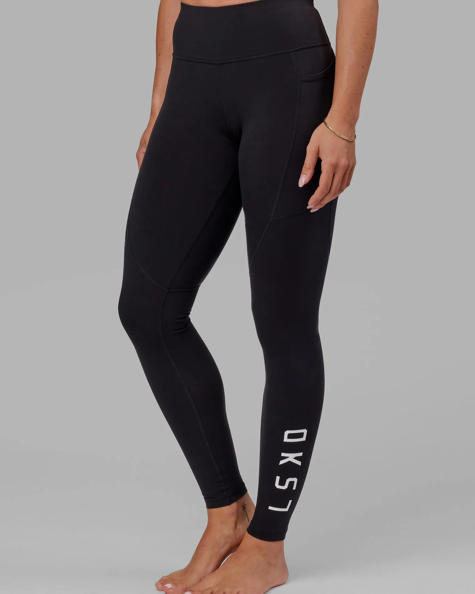 rep-ultra-high-rise-tall-leggi-LDIQGLMc-1.webp Hot LSKD Rep Ultra High-Rise Tall Legging Pockets Black White