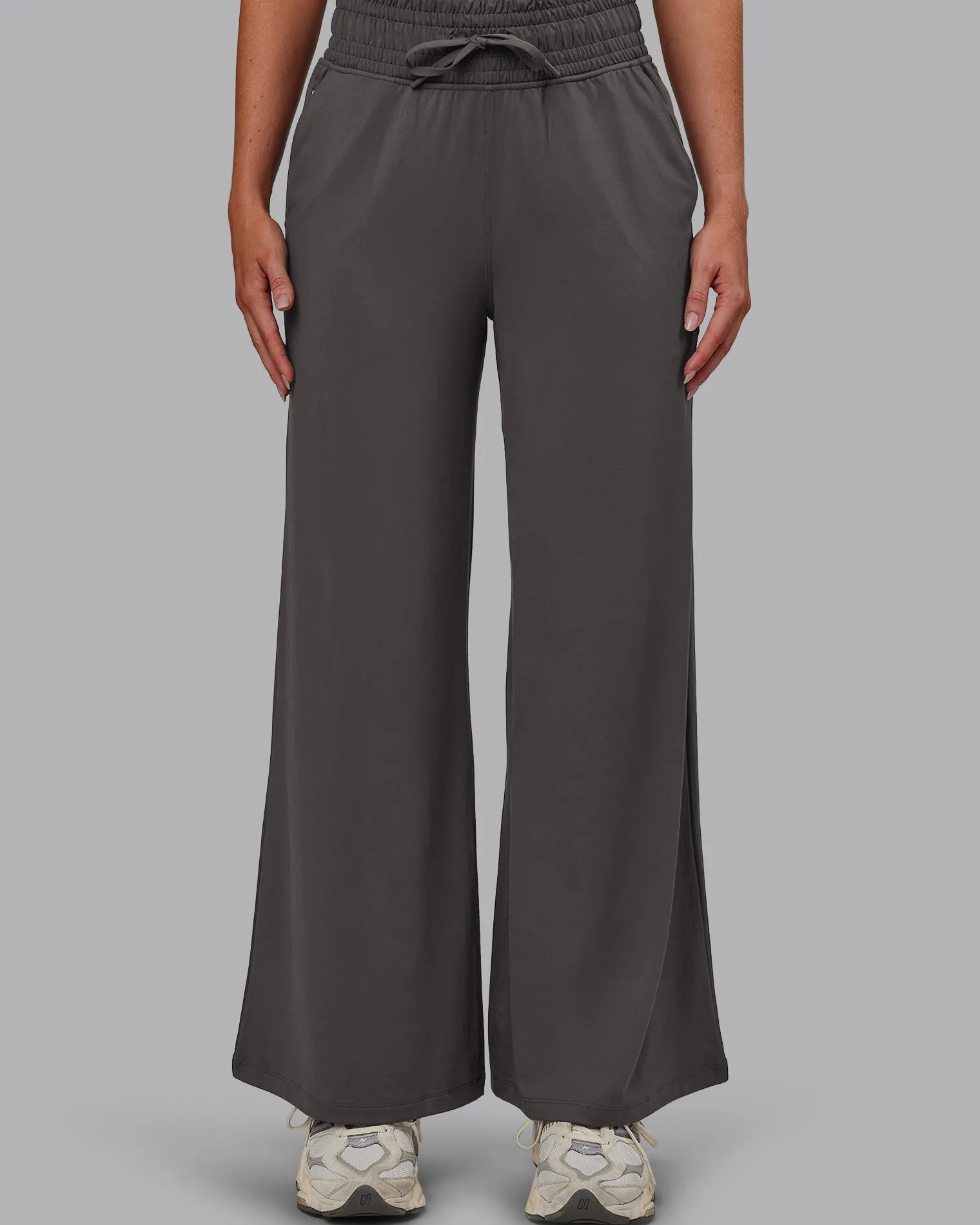 restore-cloudflx-wide-leg-pant-mmFYEiKV-5.webp Hot LSKD Restore CloudFLX Wide Leg Pant Dark Storm