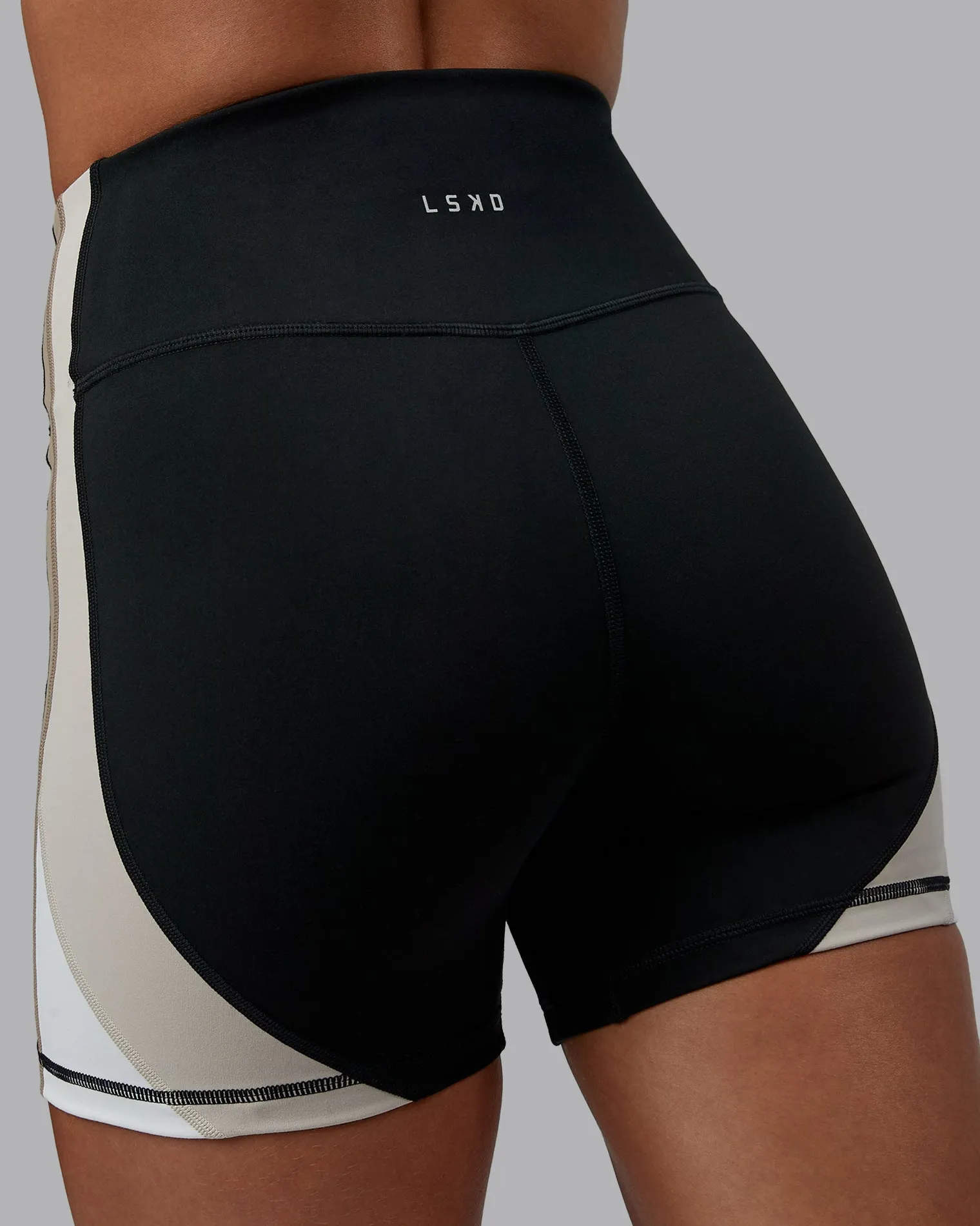 revitalise-ultra-high-rise-4qu-UCWhRutn-6.webp Fashion LSKD Revitalise Ultra High-Rise 4" Short Black Multi