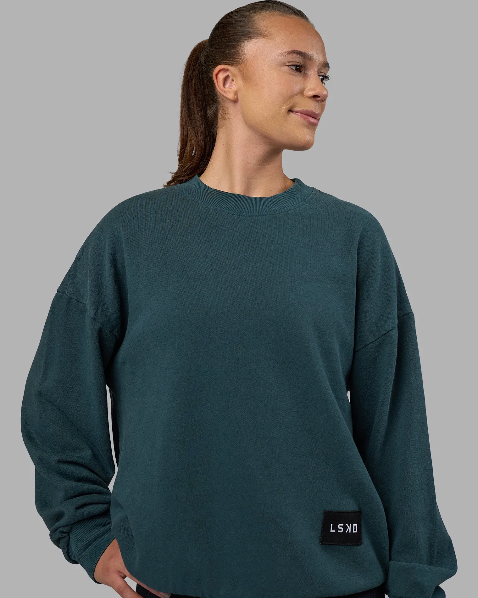 segmented-oversized-sweater-wNfsayNb-4.webp Sale LSKD Segmented Oversized Sweater Abyssal