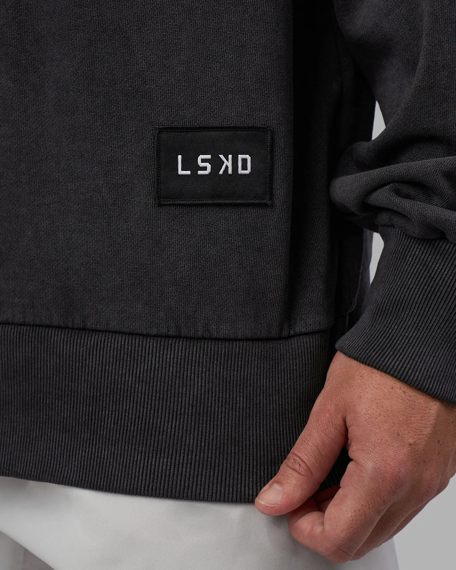 segmented-oversized-sweater-zodviUoT-4.webp Sale LSKD Segmented Oversized Sweater Black Washed