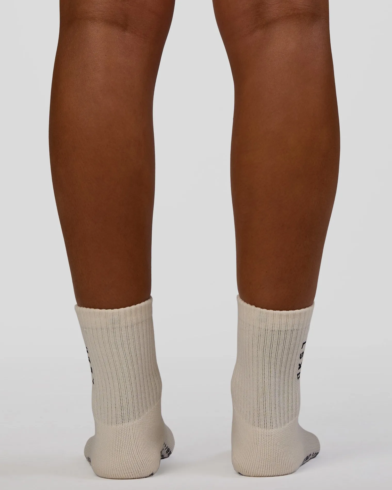 signal-pilates-crew-grip-socks-VPFLhHiM-3.webp Clearance LSKD Signal Pilates Crew Grip Socks 2.0 Off White Future Navy