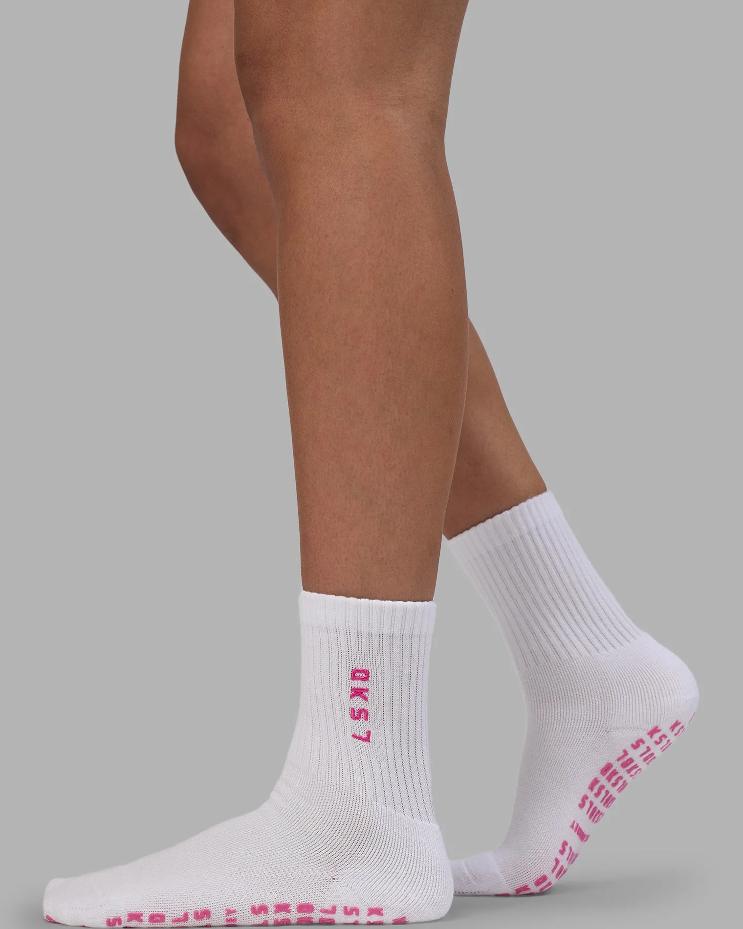 signal-pilates-crew-grip-socks-mRfIdDBl-1.webp Hot LSKD Signal Pilates Crew Grip Socks 2.0 White Ultra Pink