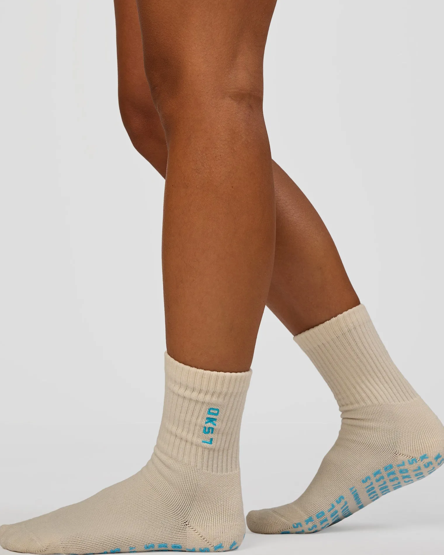 signal-pilates-crew-grip-socks-waaWfMfb-0.webp Clearance LSKD Signal Pilates Crew Grip Socks 2.0 Off White Baltic Sea