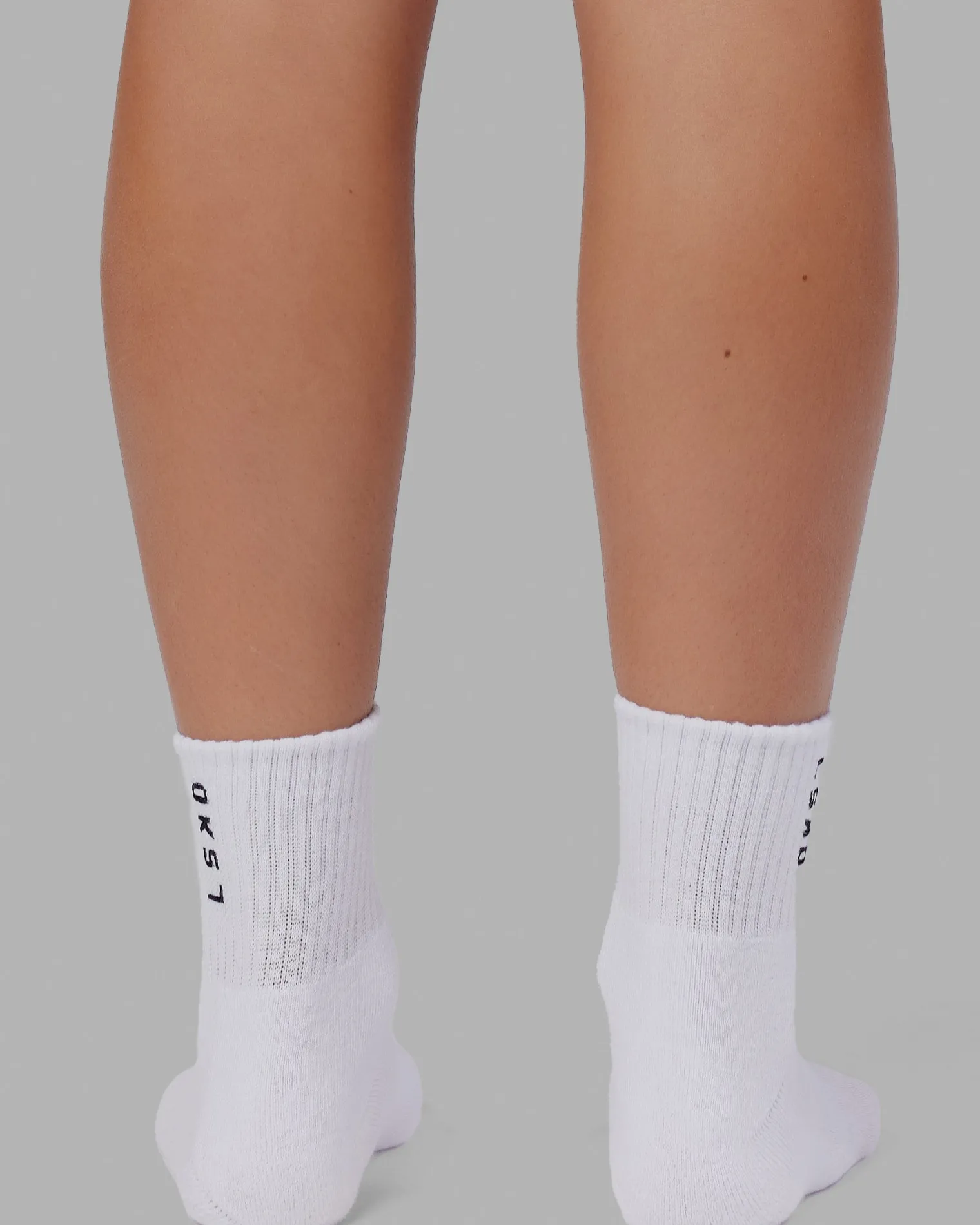 signal-quarter-socks-3-pack-20-sWGcOlmF-2.webp New LSKD Signal Quarter Socks 3 Pack 2.0 White Black