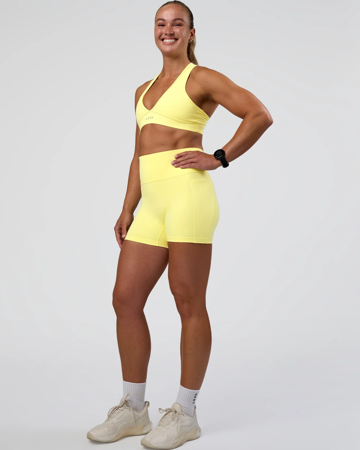 stamina-rise-sports-bra-dihFLhDG-4.webp Sale LSKD Stamina Rise Sports Bra Yellow Fizz