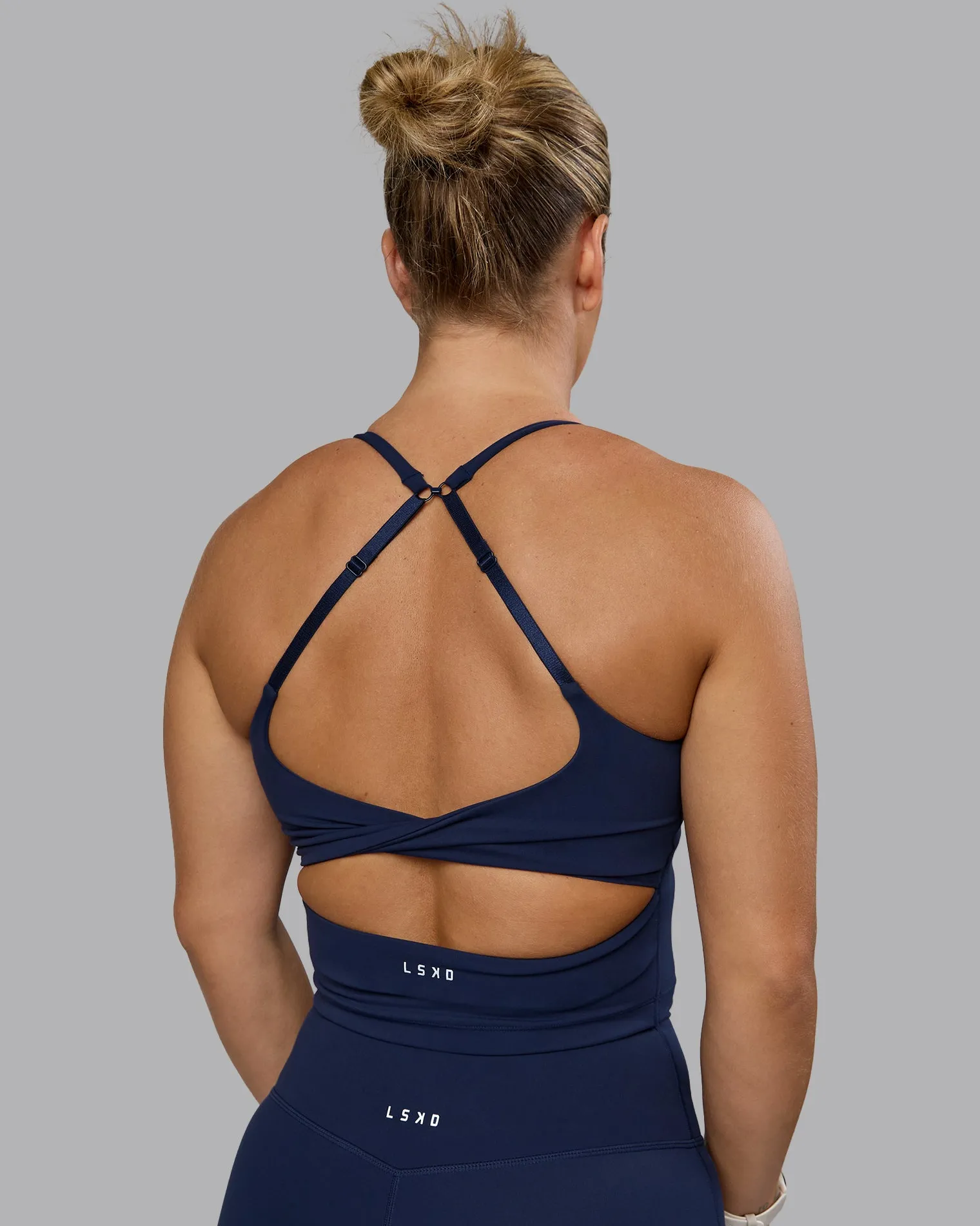 twist-shelf-bra-tank-zJvzztpq-8.webp New LSKD Twist Shelf Bra Tank Future Navy